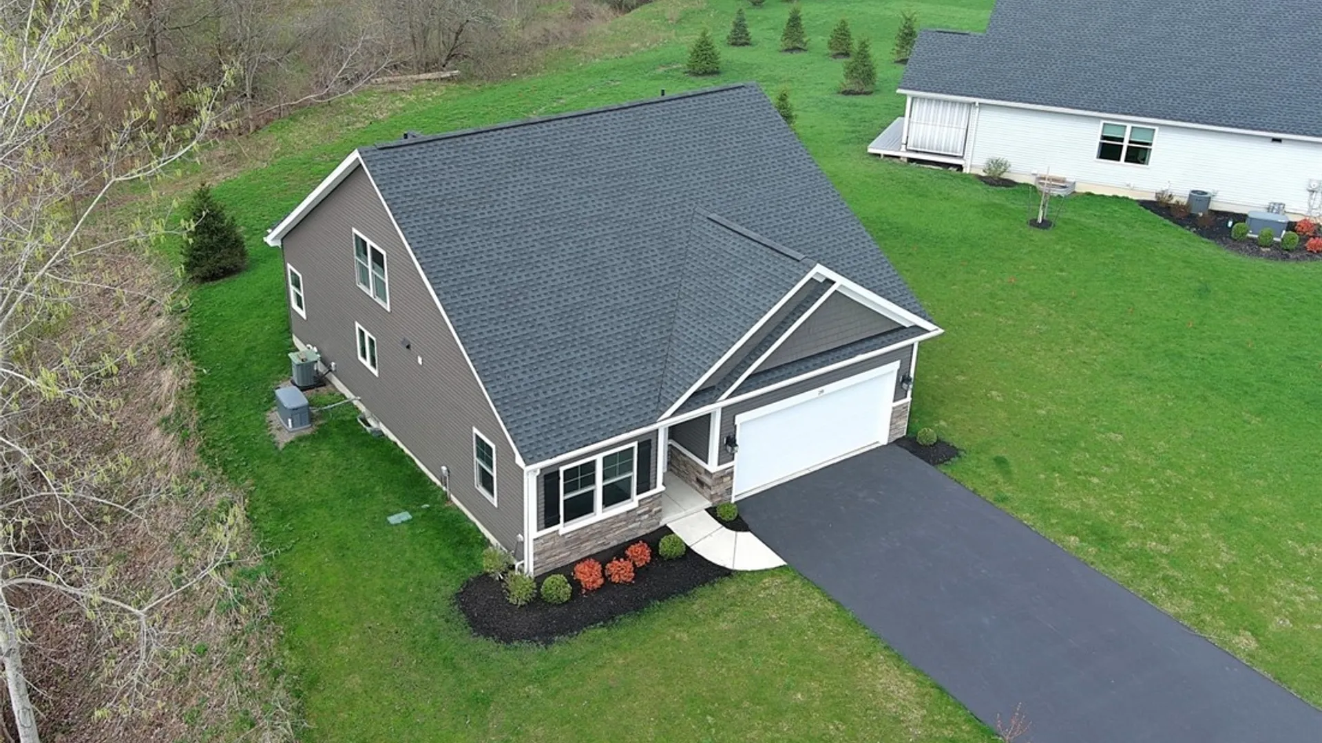 Property at 6385 Boston State Road, Hamburg, NY 14075 6