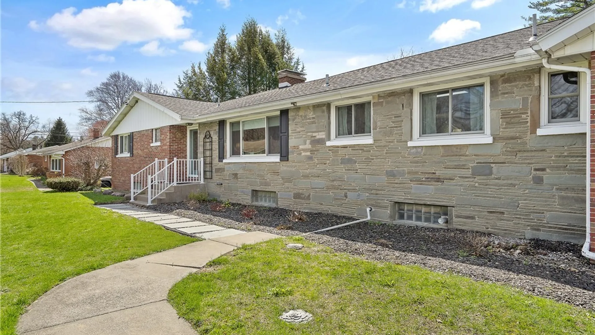 Property at 104 Tolbert Dr, Clay, NY 13212 2