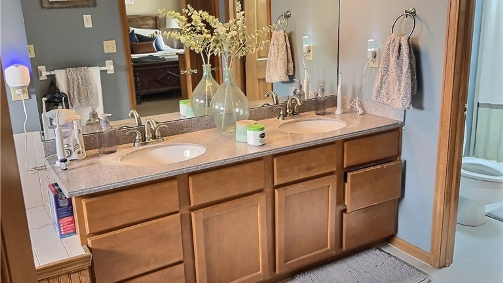 Property at 61 Midlake Circle, Manlius, NY 13057 7