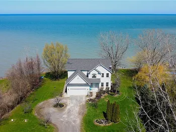 2949 Lake Road, Wilson, NY 14172