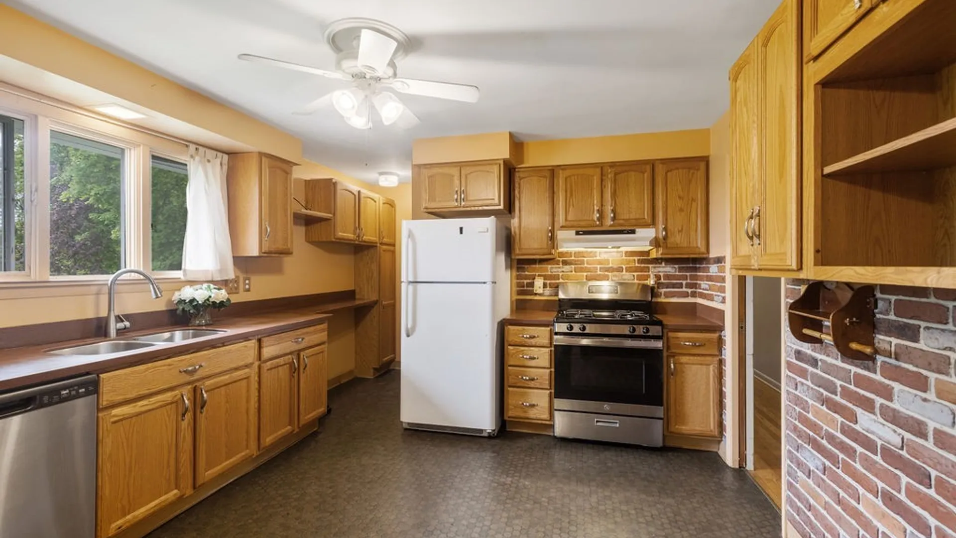 Property at 4156 Griffin Road, Onondaga, NY 13215 6