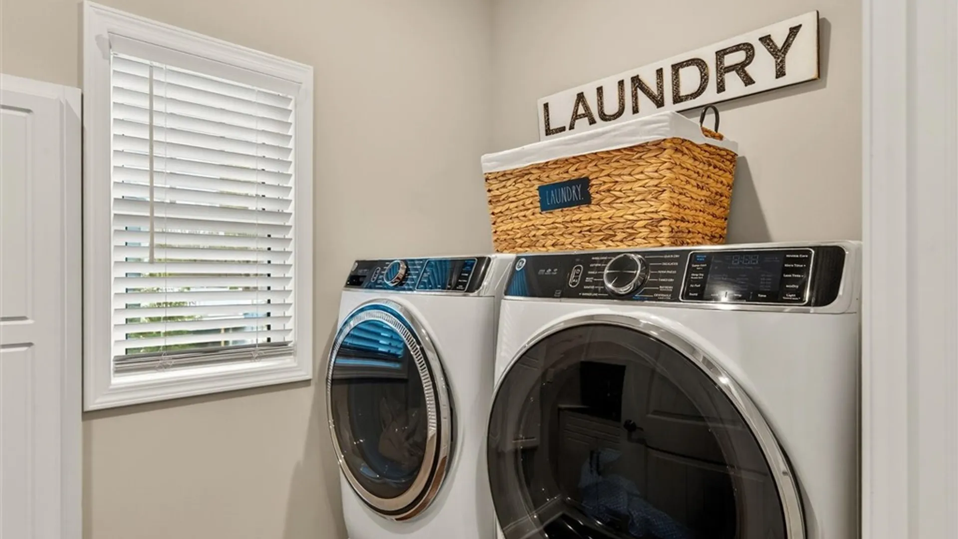 Property at 310 Dove Tree Lane, Greece, NY 14626 25