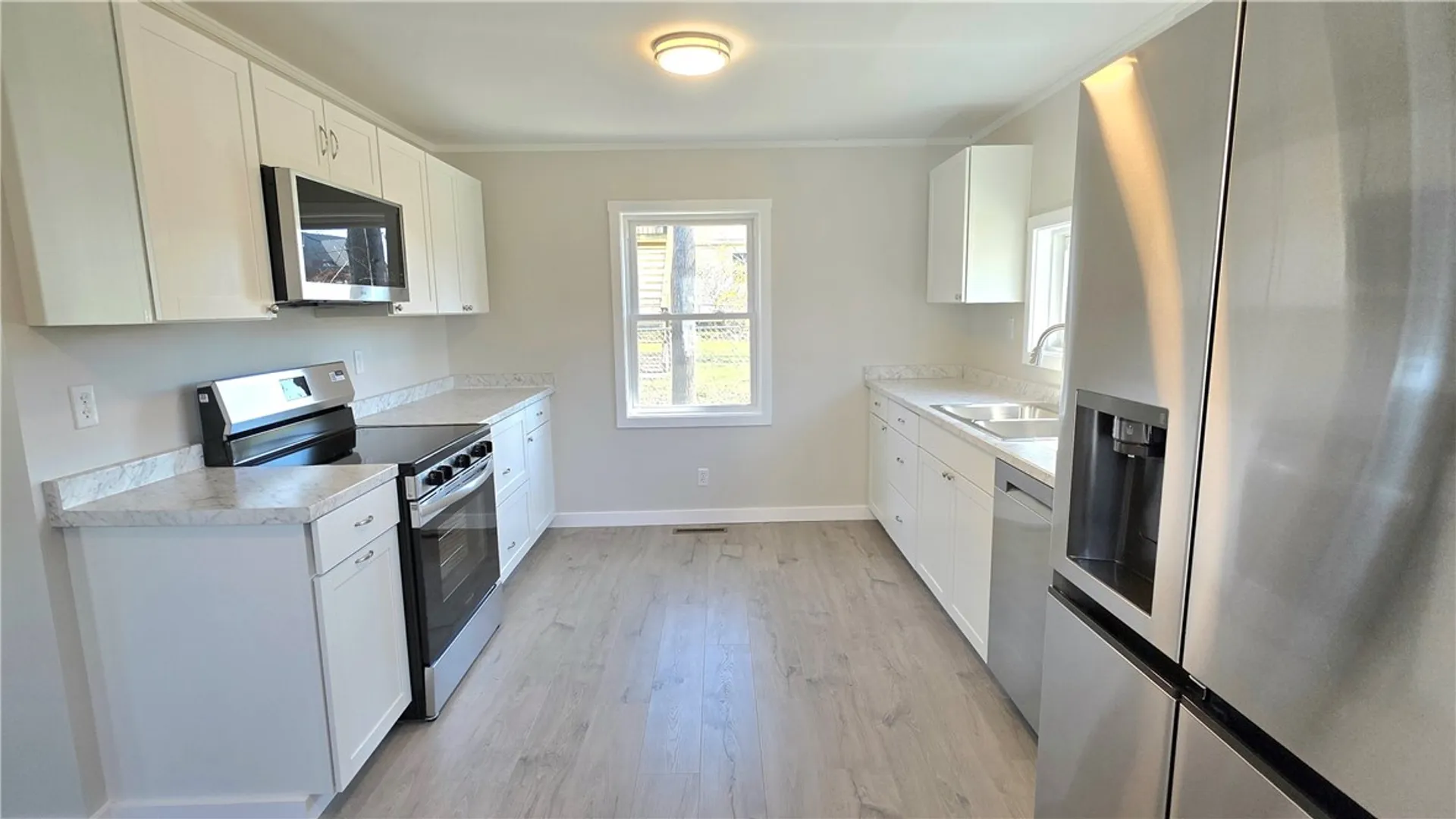 Property at 325 Webber Pl, Elmira City, NY 14901 10