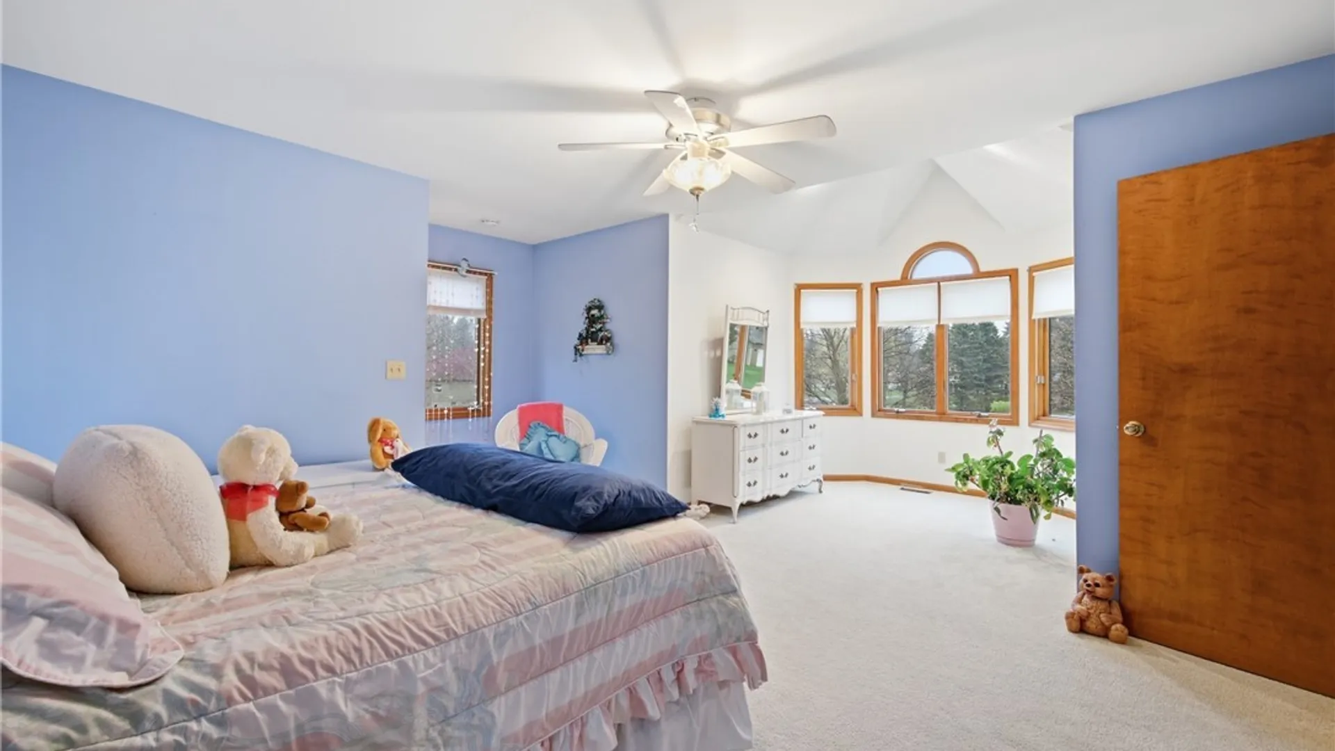 Property at 10 Tiffany Lane, Elma, NY 14059 29