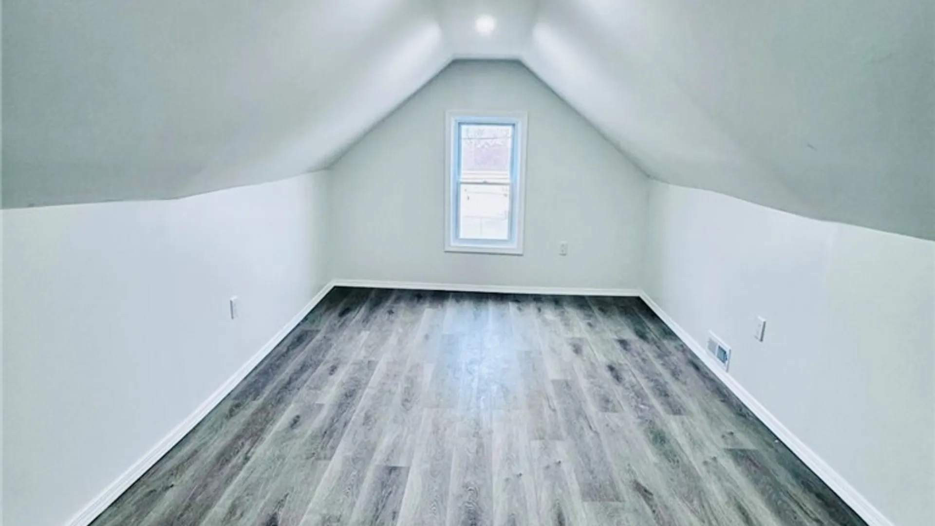 Property at 34 Camp Street, Buffalo, NY 14204 11