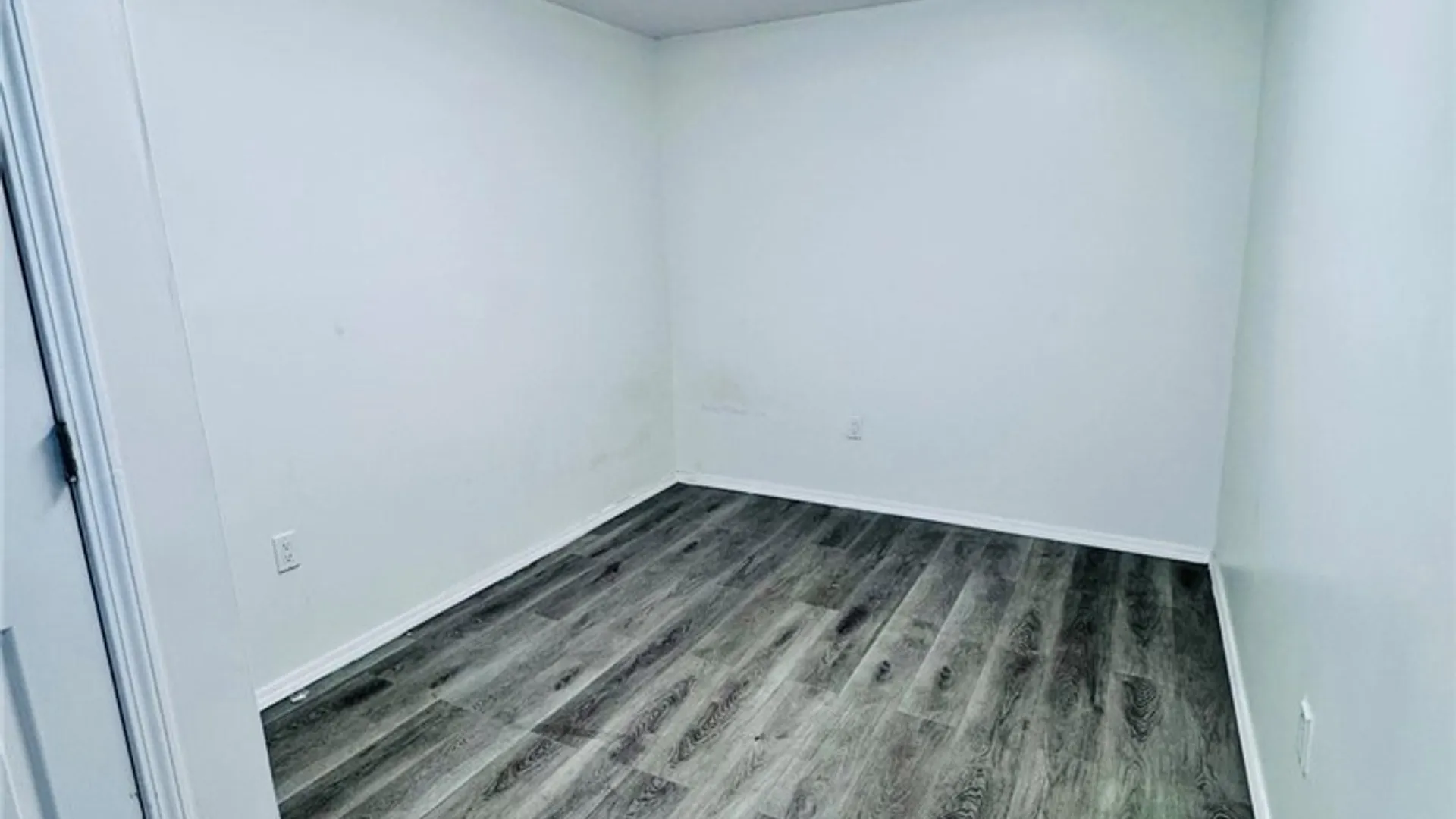 Property at 34 Camp Street, Buffalo, NY 14204 7