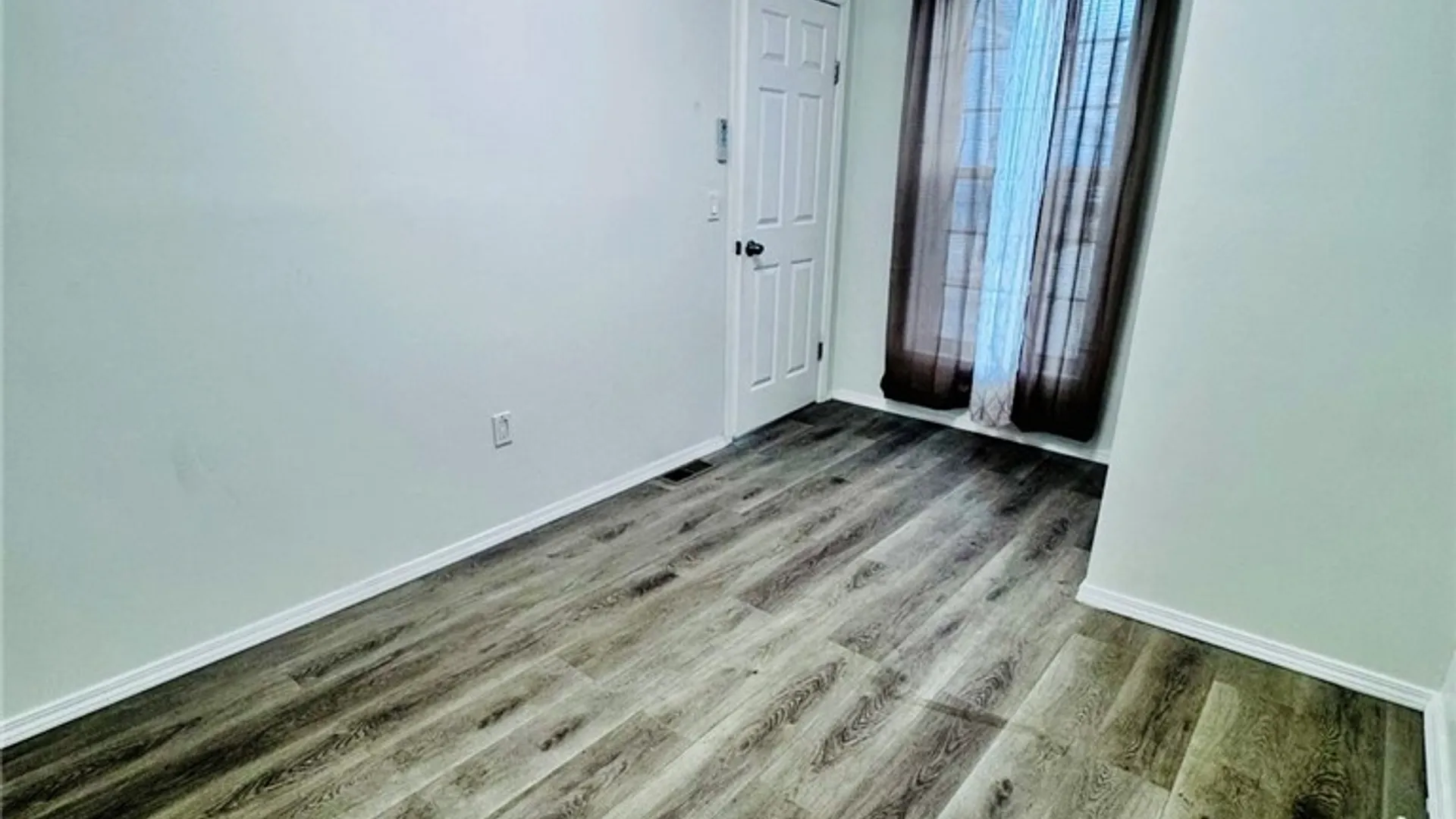 Property at 34 Camp Street, Buffalo, NY 14204 8