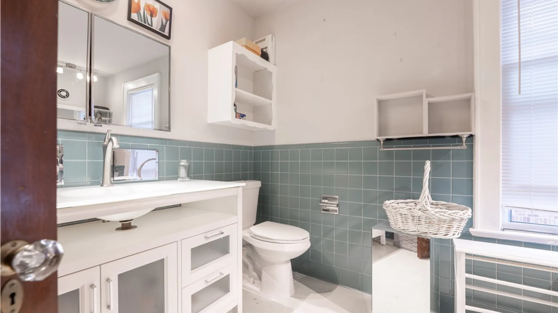 Property at 114 Memorial Parkway, Utica, NY 13501 30