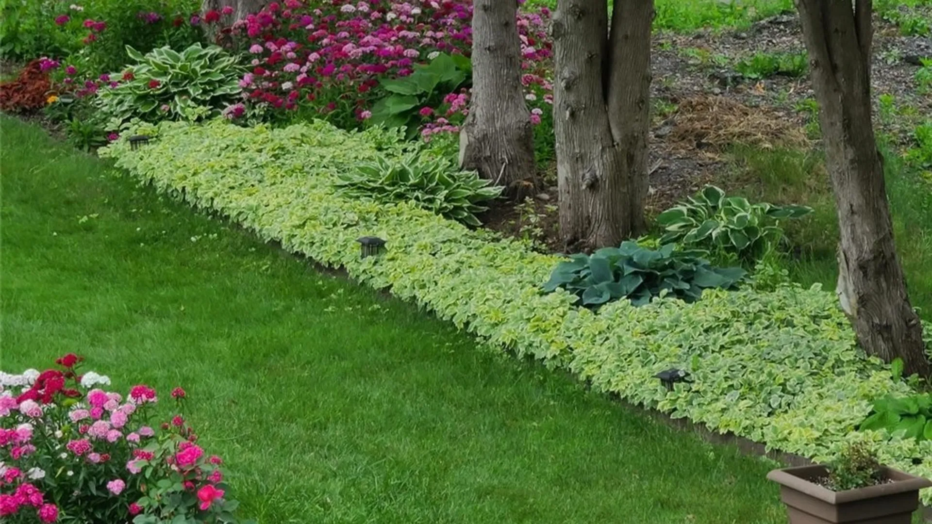 Property at 114 Memorial Parkway, Utica, NY 13501 38