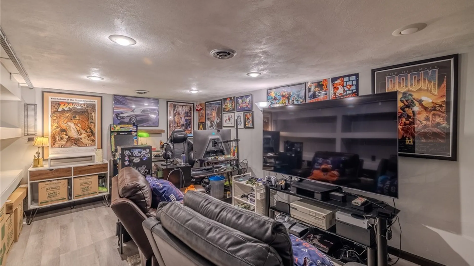 Property at 4285 Carmel Drive, Clay, NY 13090 16