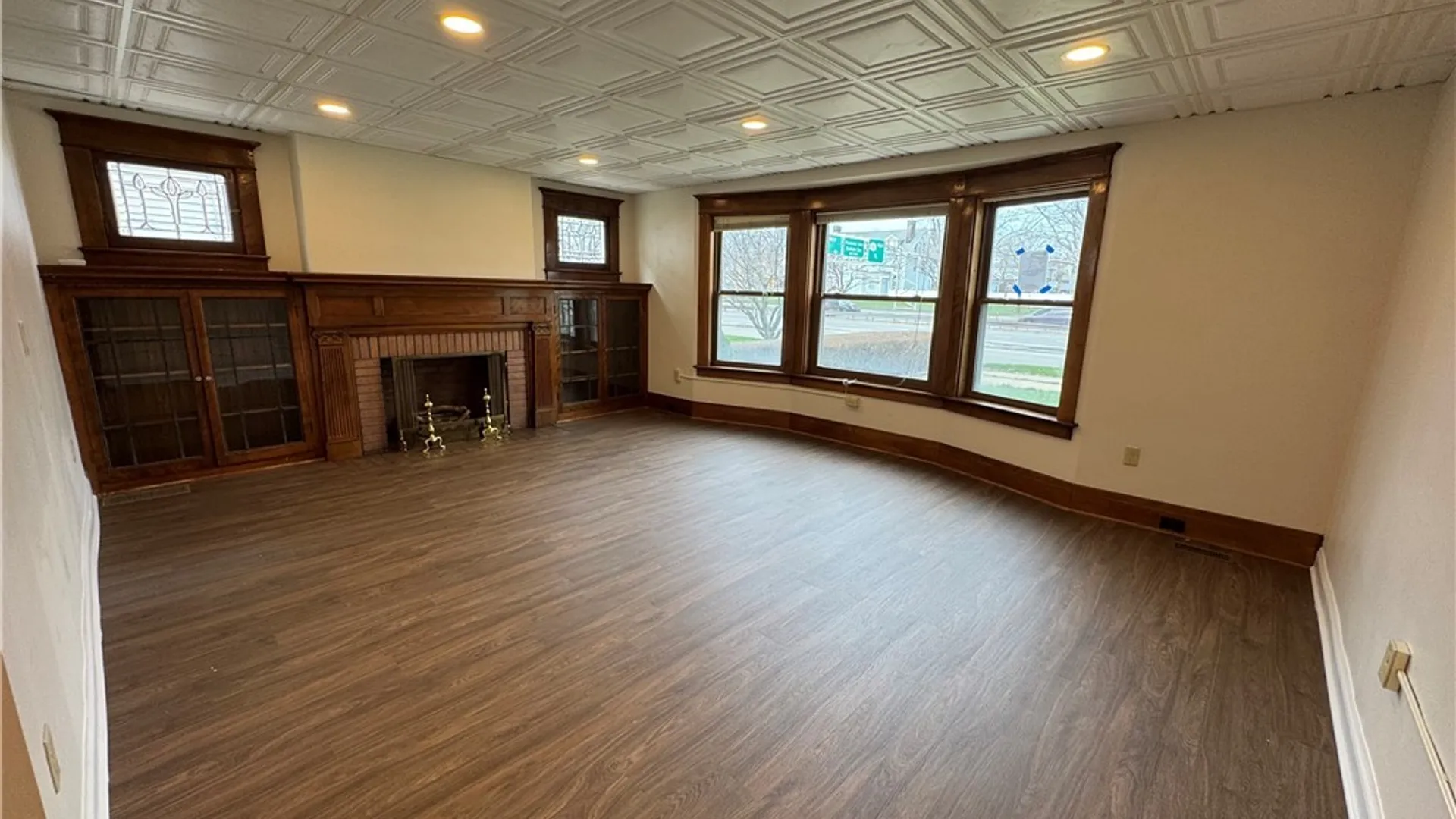 Property at 117 Humboldt Parkway, Buffalo, NY 14214 5