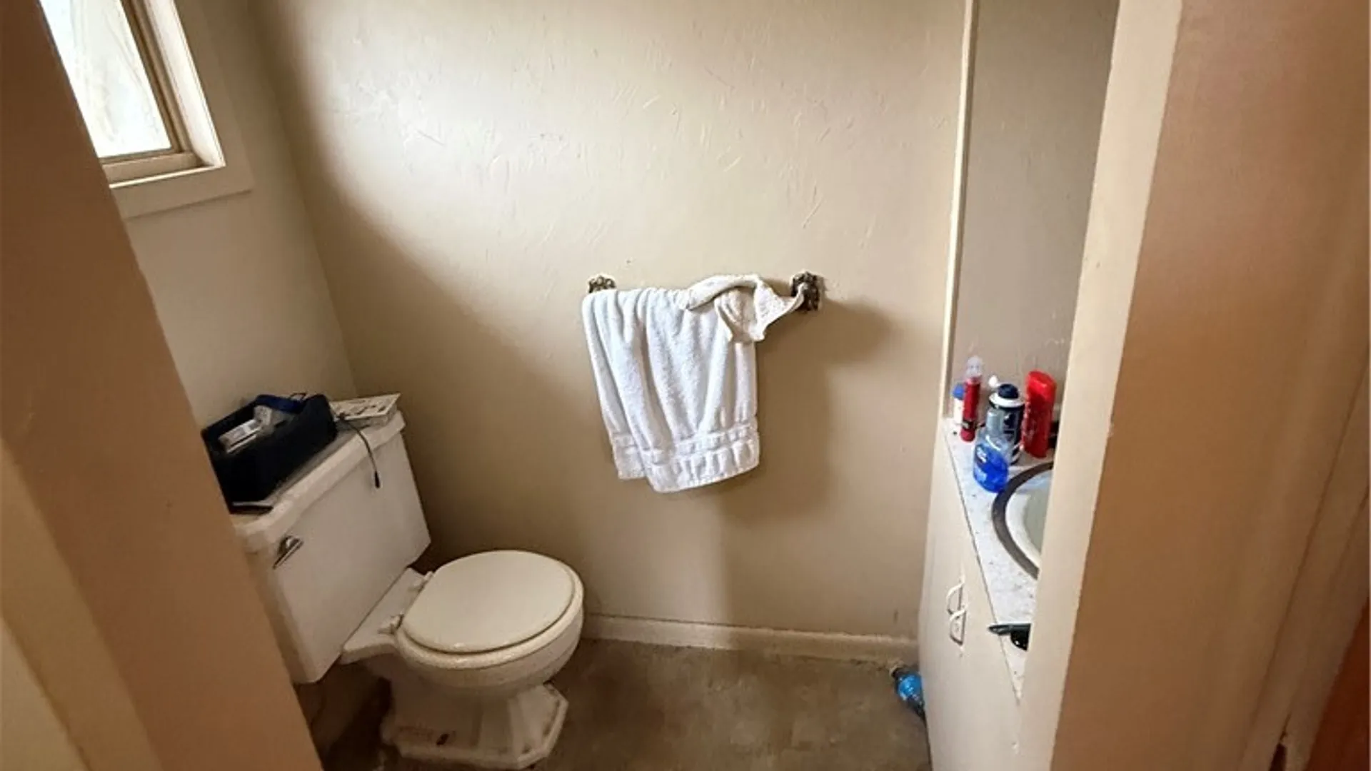 Property at 13 Madison Avenue, Auburn, NY 13021 11