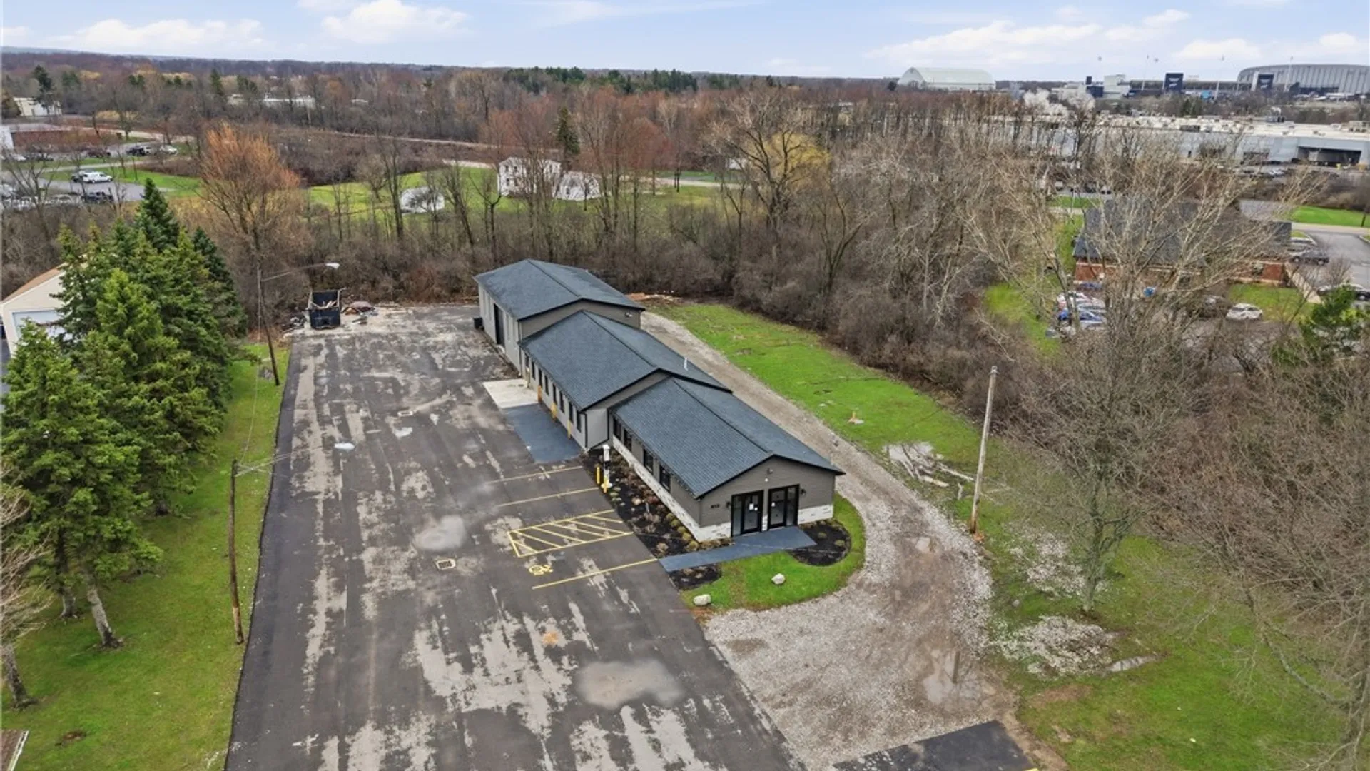 Property at 3691 Southwestern Boulevard, Orchard Park, NY 14127 44