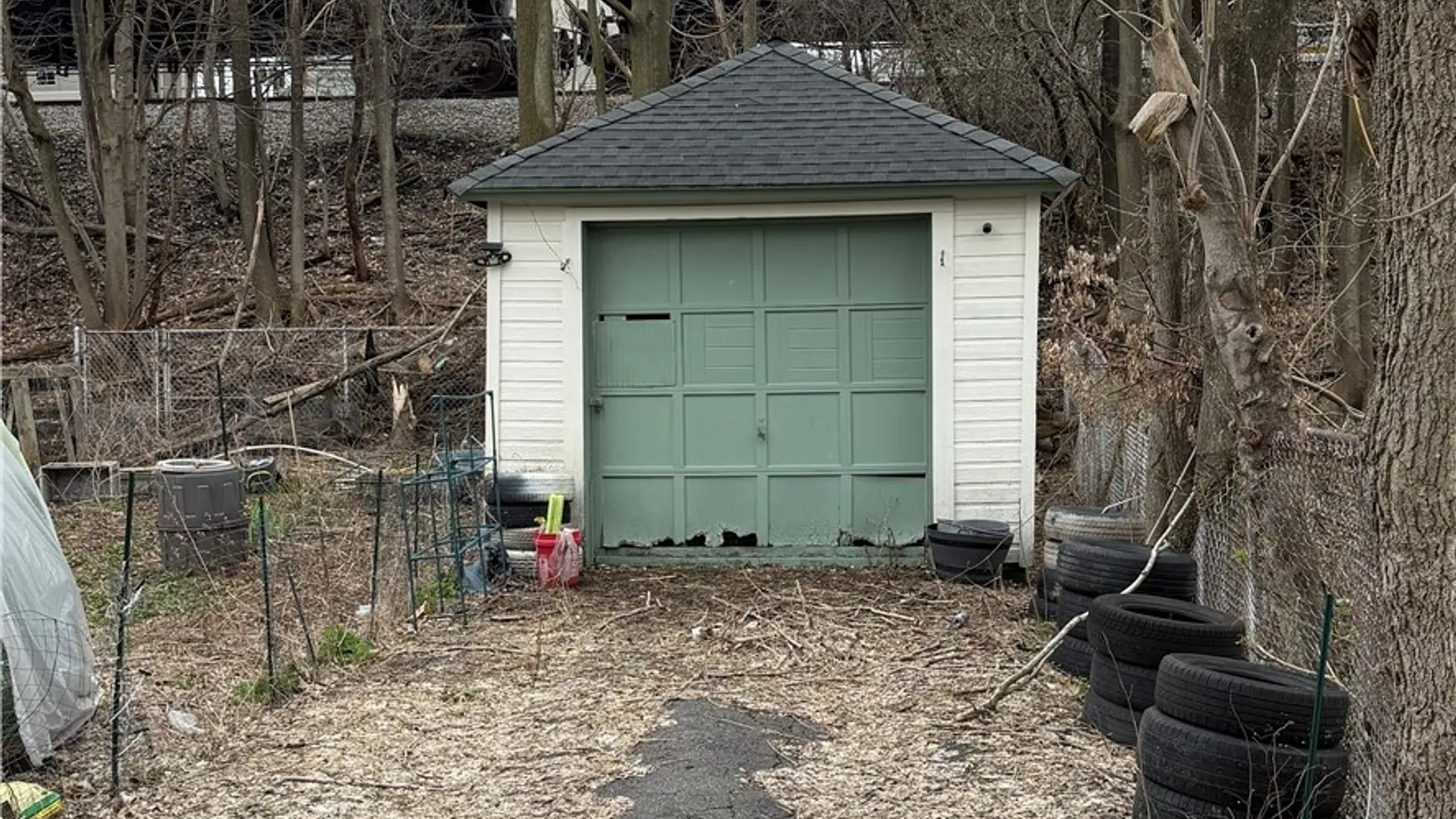 Property at 189 Lakeview Avenue, Syracuse, NY 13204 4