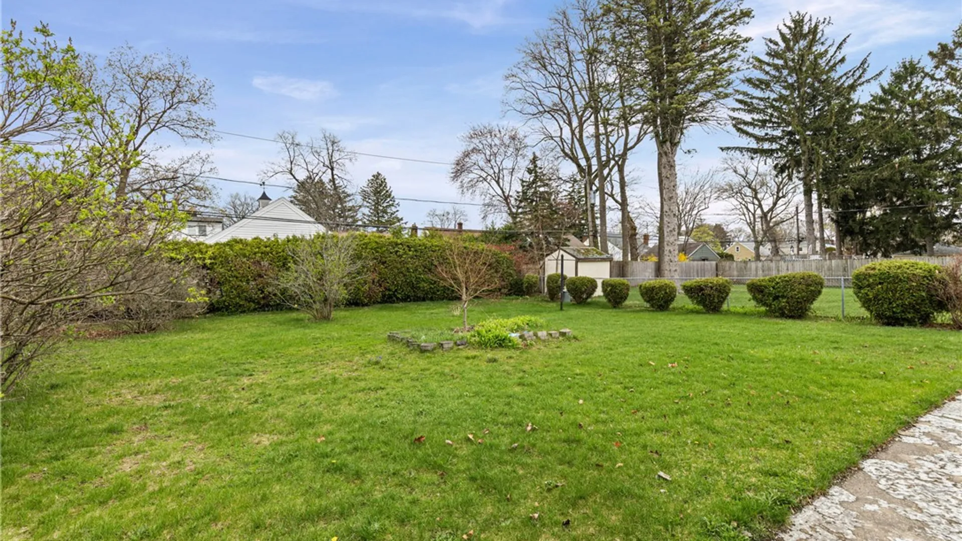 Property at 254 Vinedale Avenue, Irondequoit, NY 14622 22