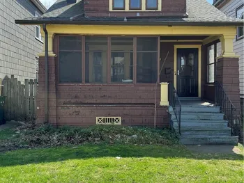 Property at 23 Aldrich Place, Buffalo, NY 14220