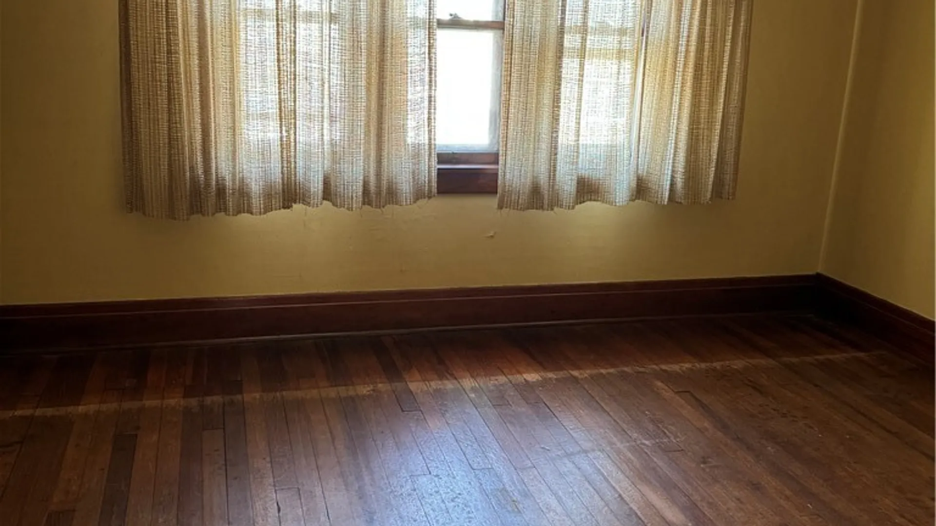 Property at 23 Aldrich Place, Buffalo, NY 14220 21