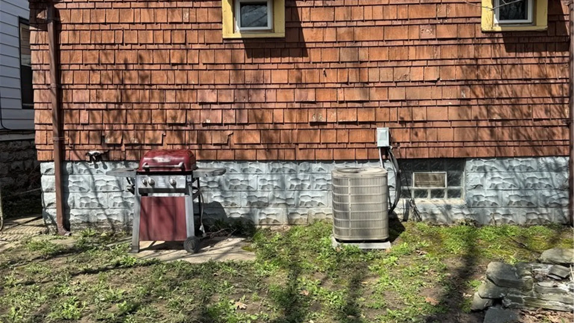 Property at 23 Aldrich Place, Buffalo, NY 14220 23