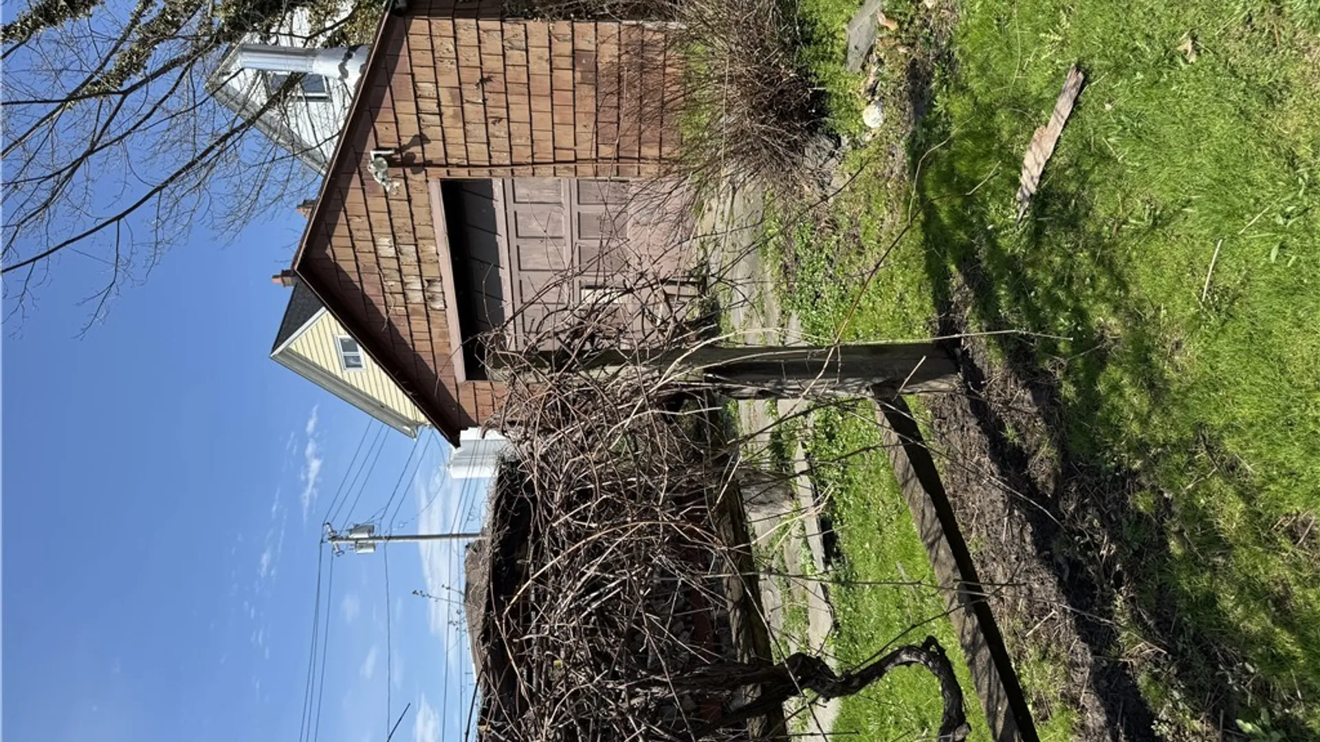 Property at 23 Aldrich Place, Buffalo, NY 14220 24