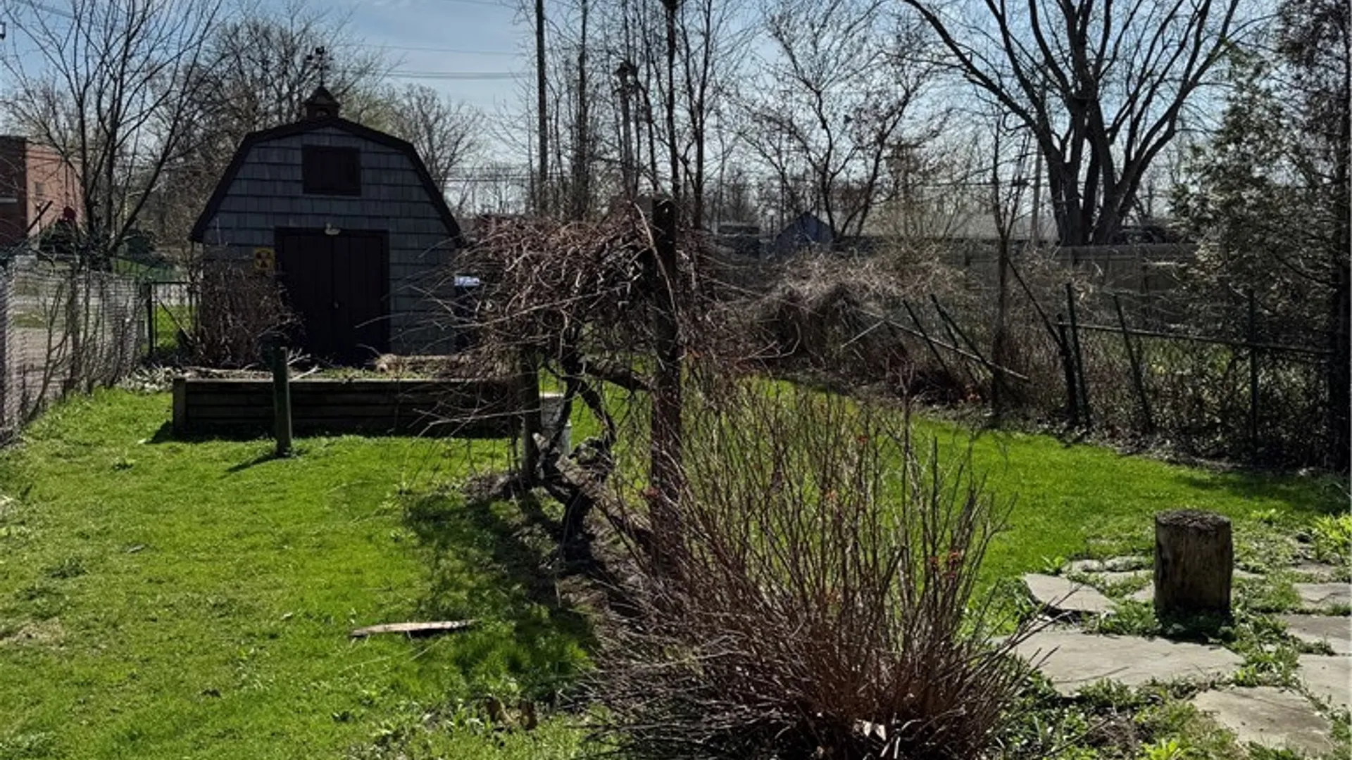 Property at 23 Aldrich Place, Buffalo, NY 14220 25