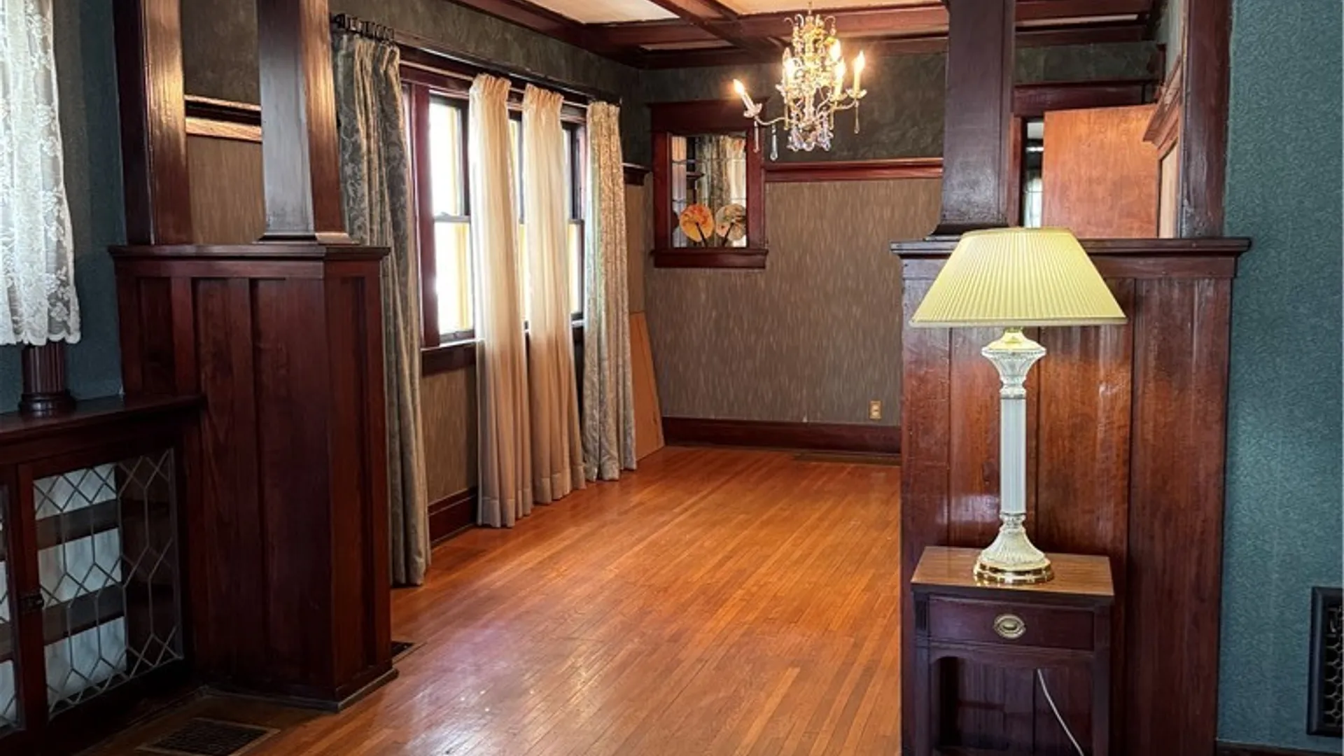 Property at 23 Aldrich Place, Buffalo, NY 14220 9