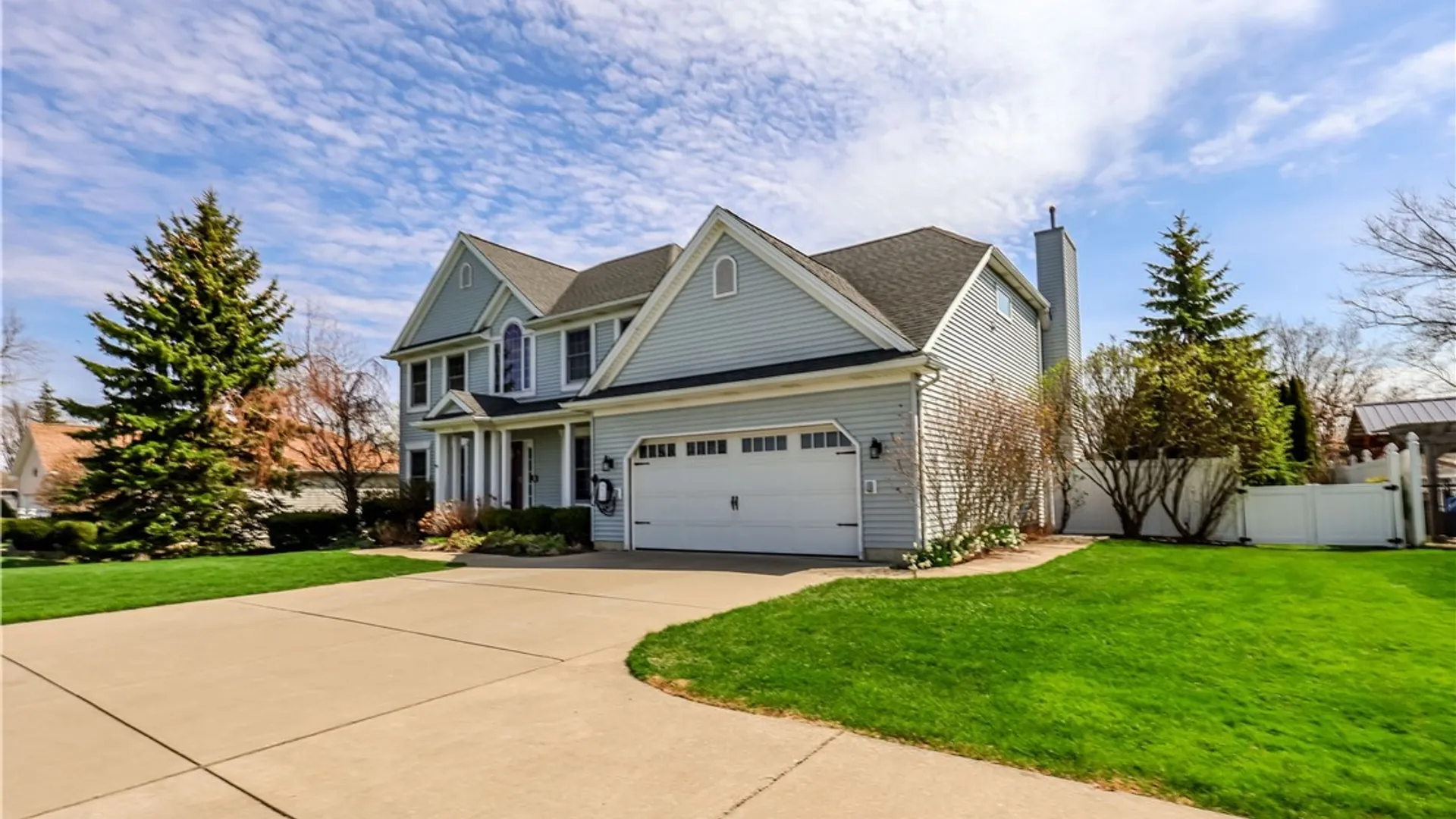Property at 5511 Old Lake Shore Road, Hamburg, NY 14085 2