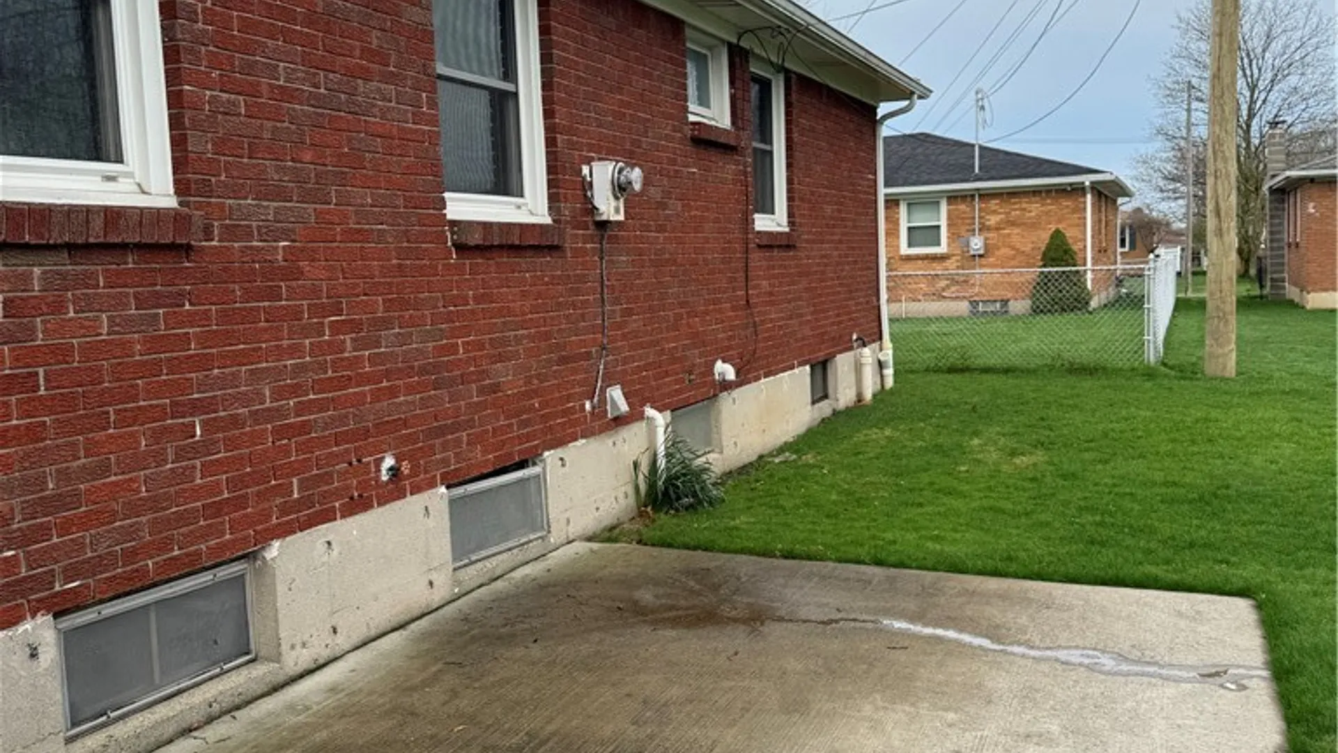 Property at 208 Nancycrest Lane, West Seneca, NY 14224 4