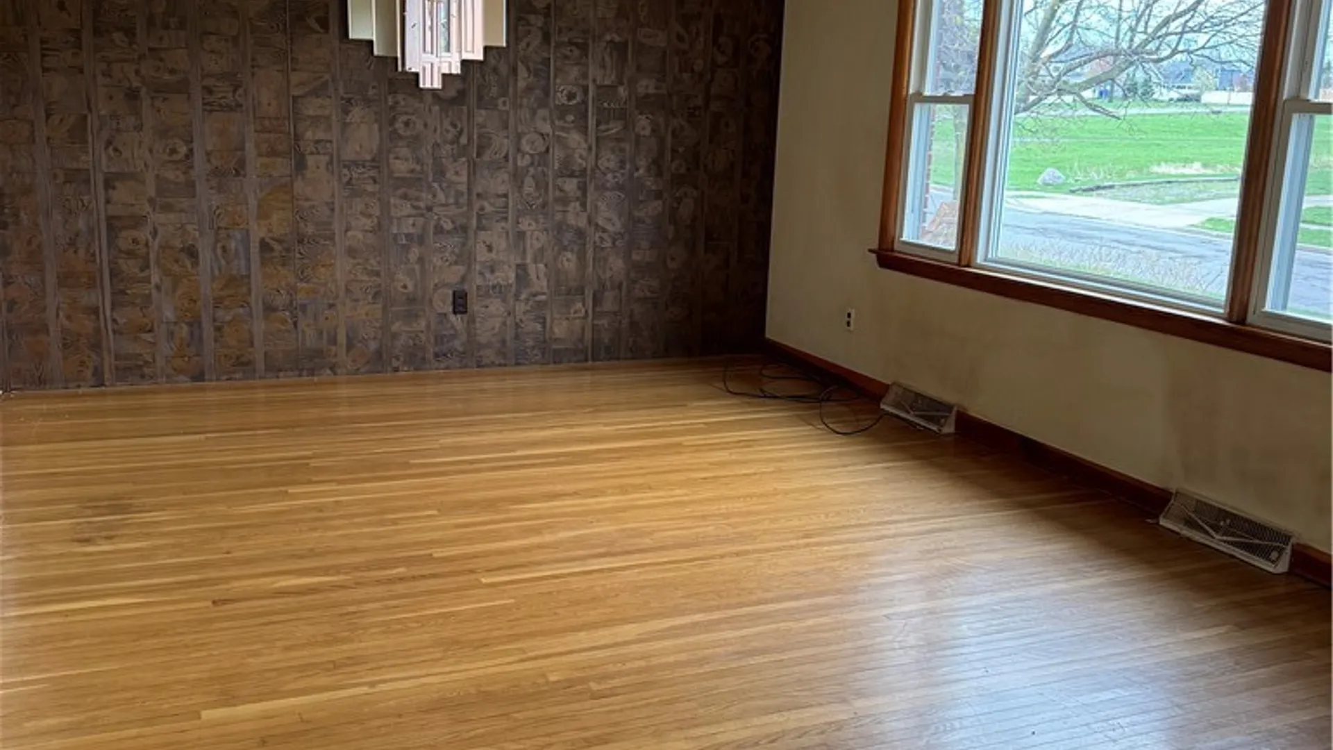 Property at 208 Nancycrest Lane, West Seneca, NY 14224 8