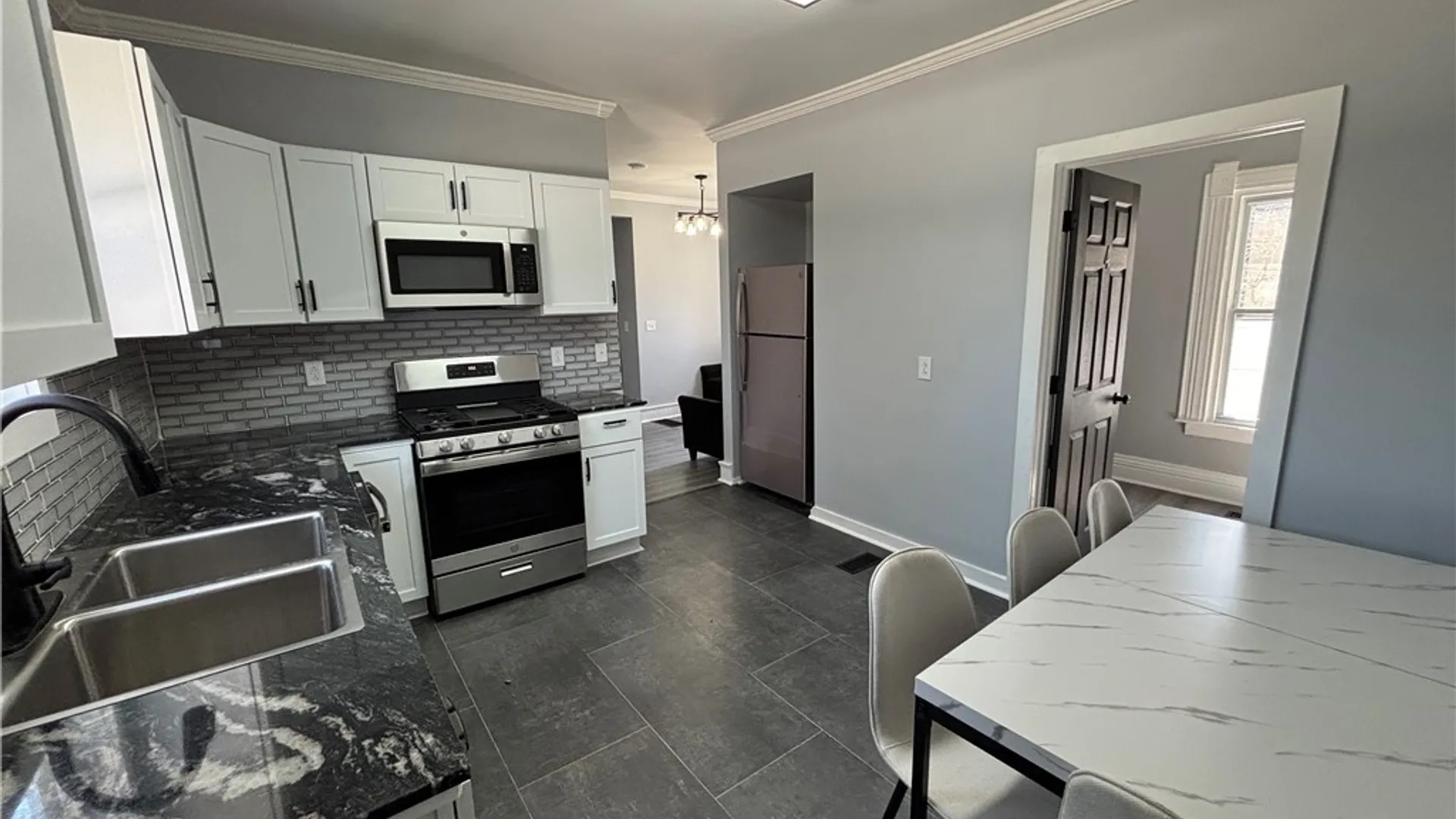 Property at 110 Westcott Street, Syracuse, NY 13210 6
