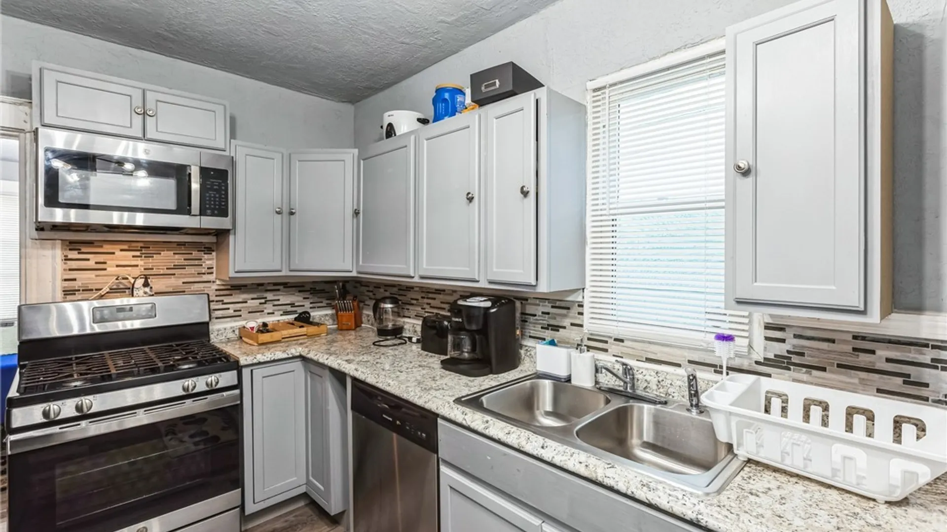 Property at 1320 Ashland Avenue, Niagara Falls, NY 14301 12