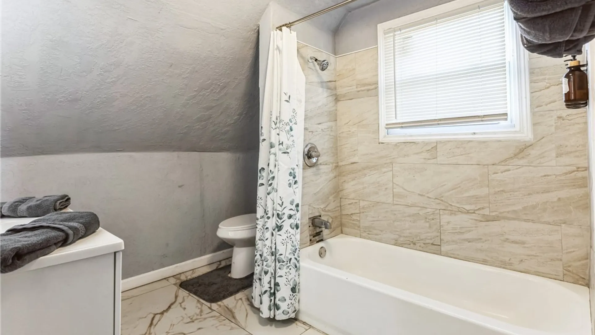 Property at 1320 Ashland Avenue, Niagara Falls, NY 14301 21