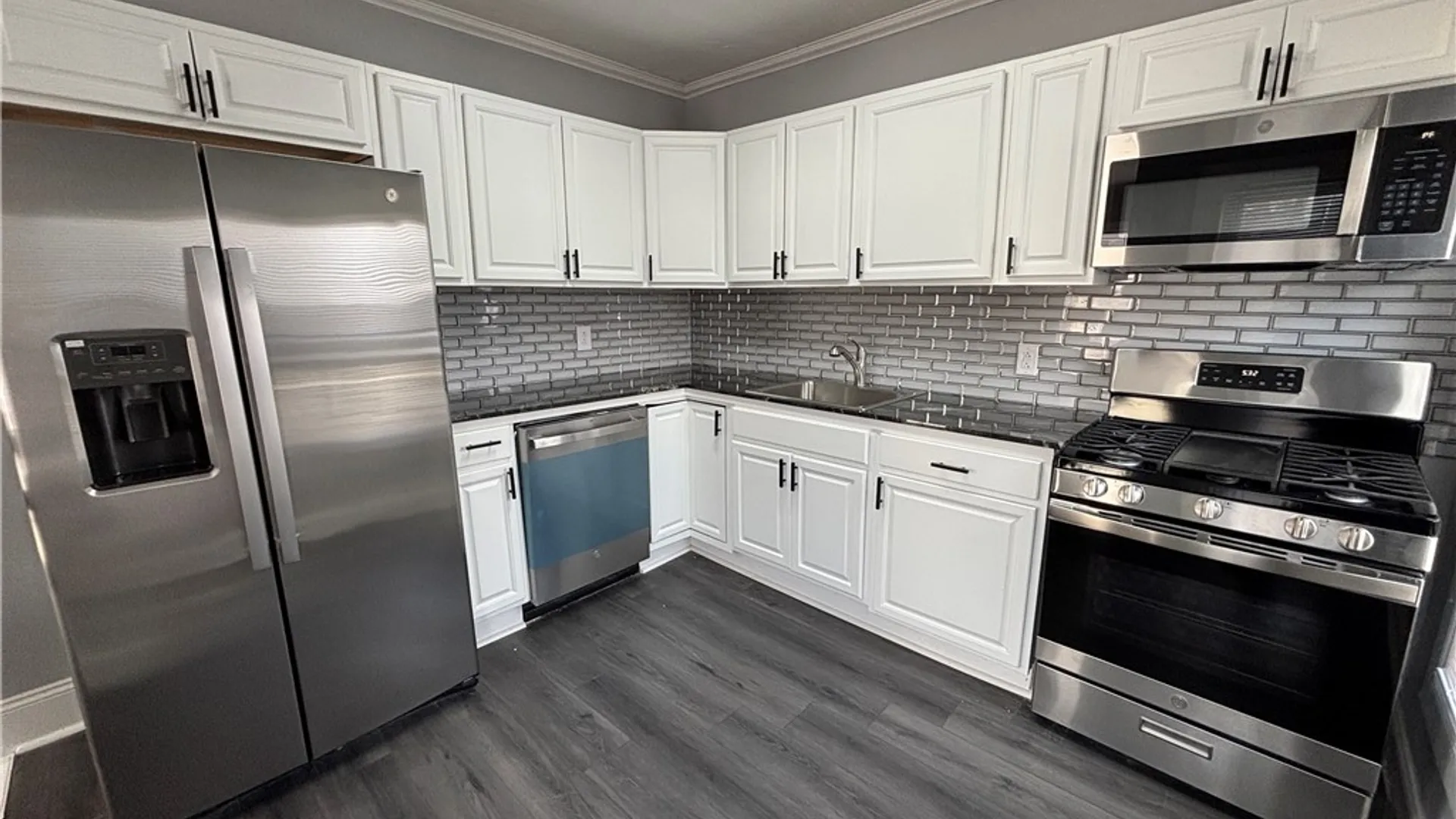 Property at 216 Westcott Street, Syracuse, NY 13210 18