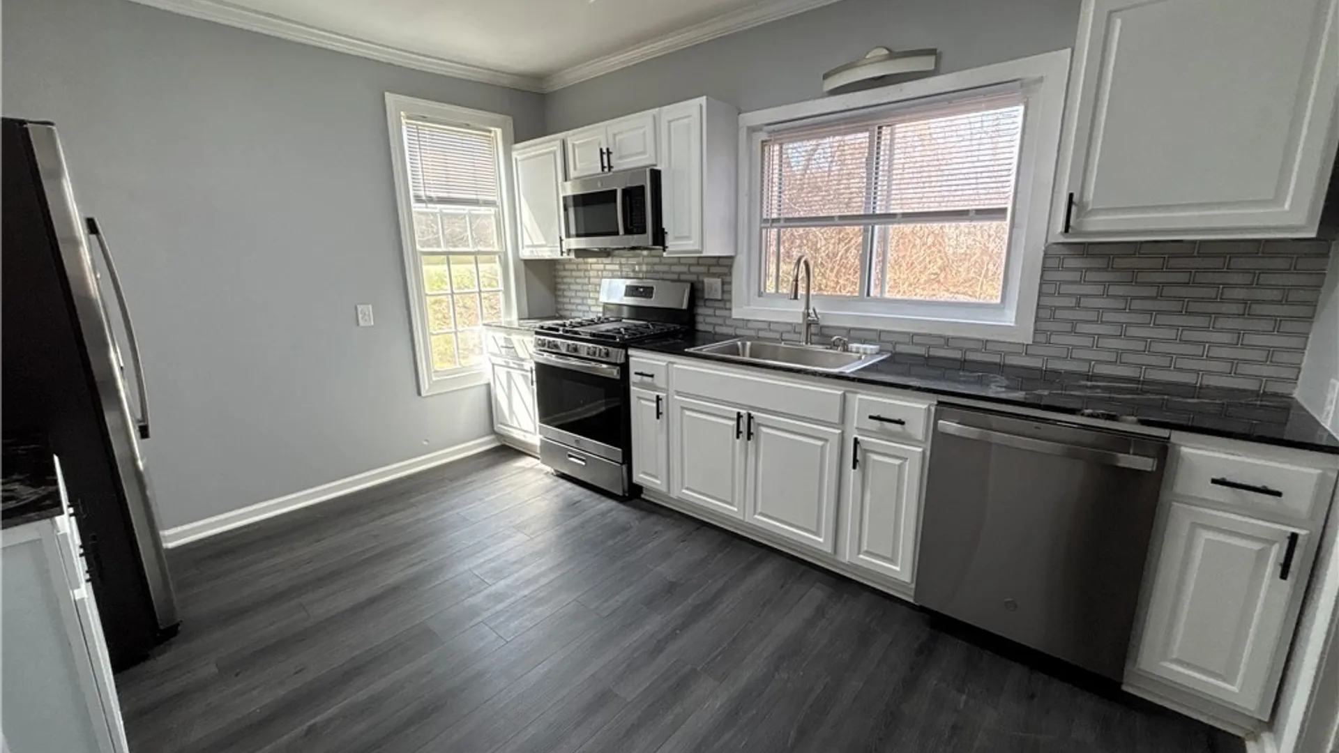 Property at 212 Westcott Street, Syracuse, NY 13210 4