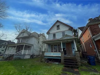 Property at 1879 Pierce Avenue, Niagara Falls, NY 14301
