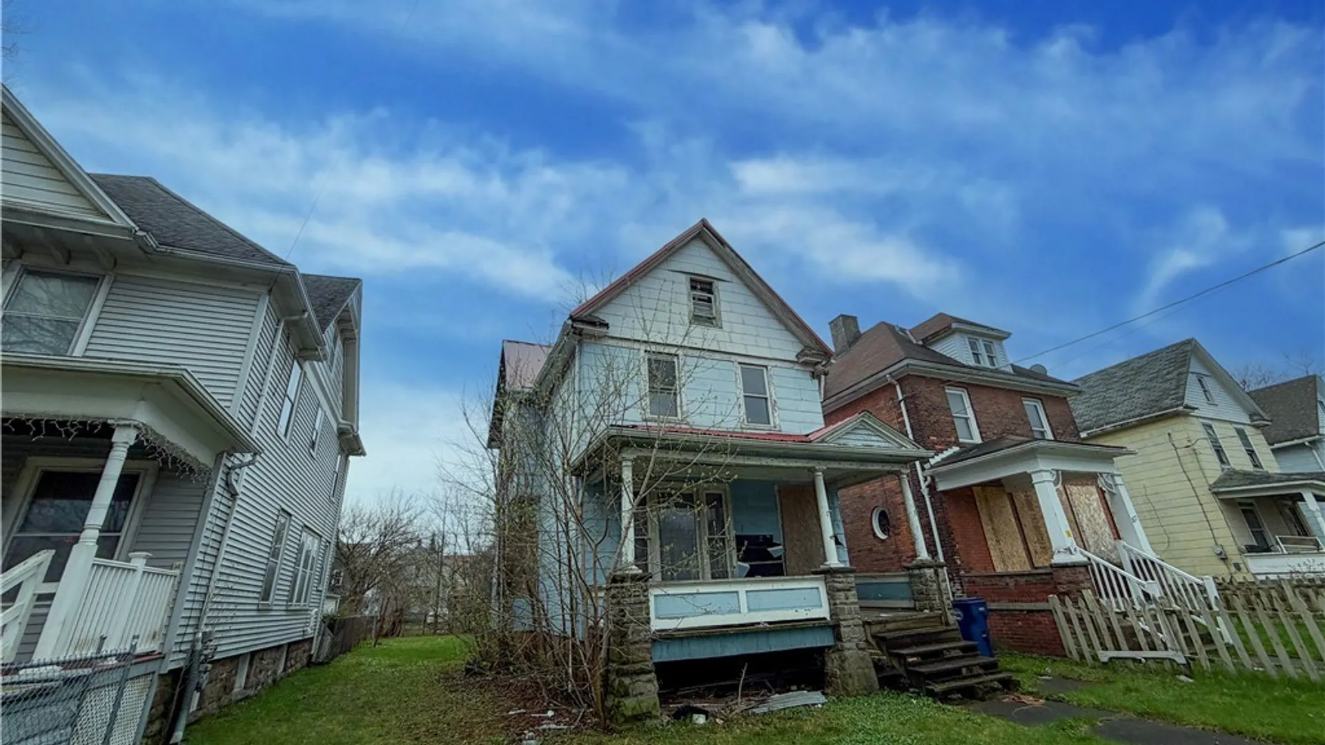 Property at 1879 Pierce Avenue, Niagara Falls, NY 14301 2
