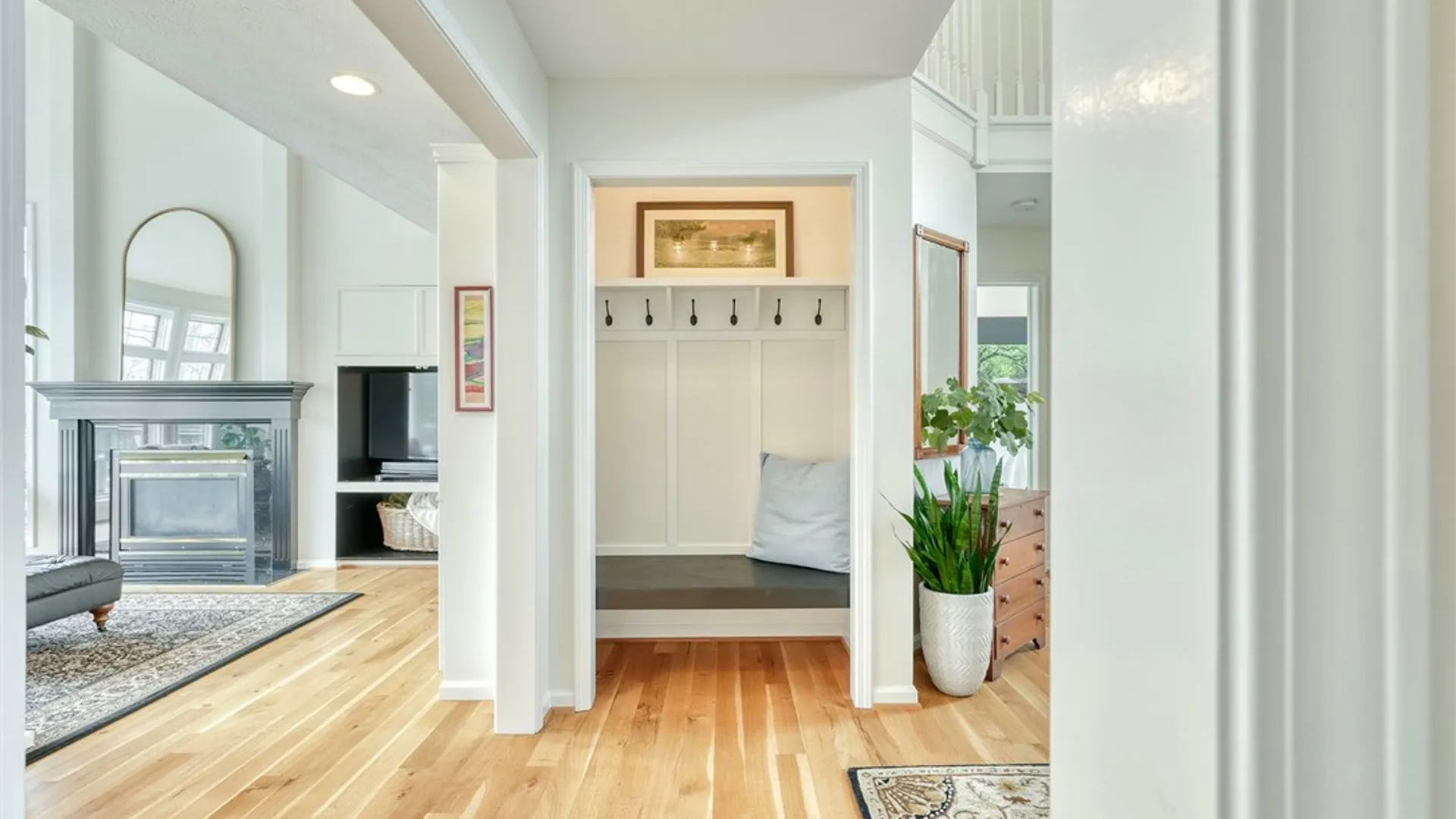 Property at 3442 Woodlands Circle, Walworth, NY 14502 6