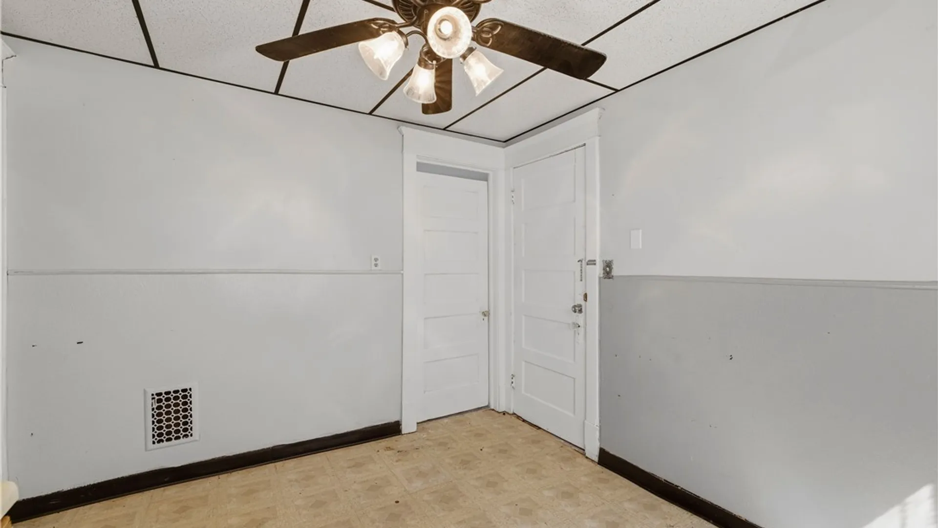 Property at 40 Wakefield Avenue, Buffalo, NY 14214 19