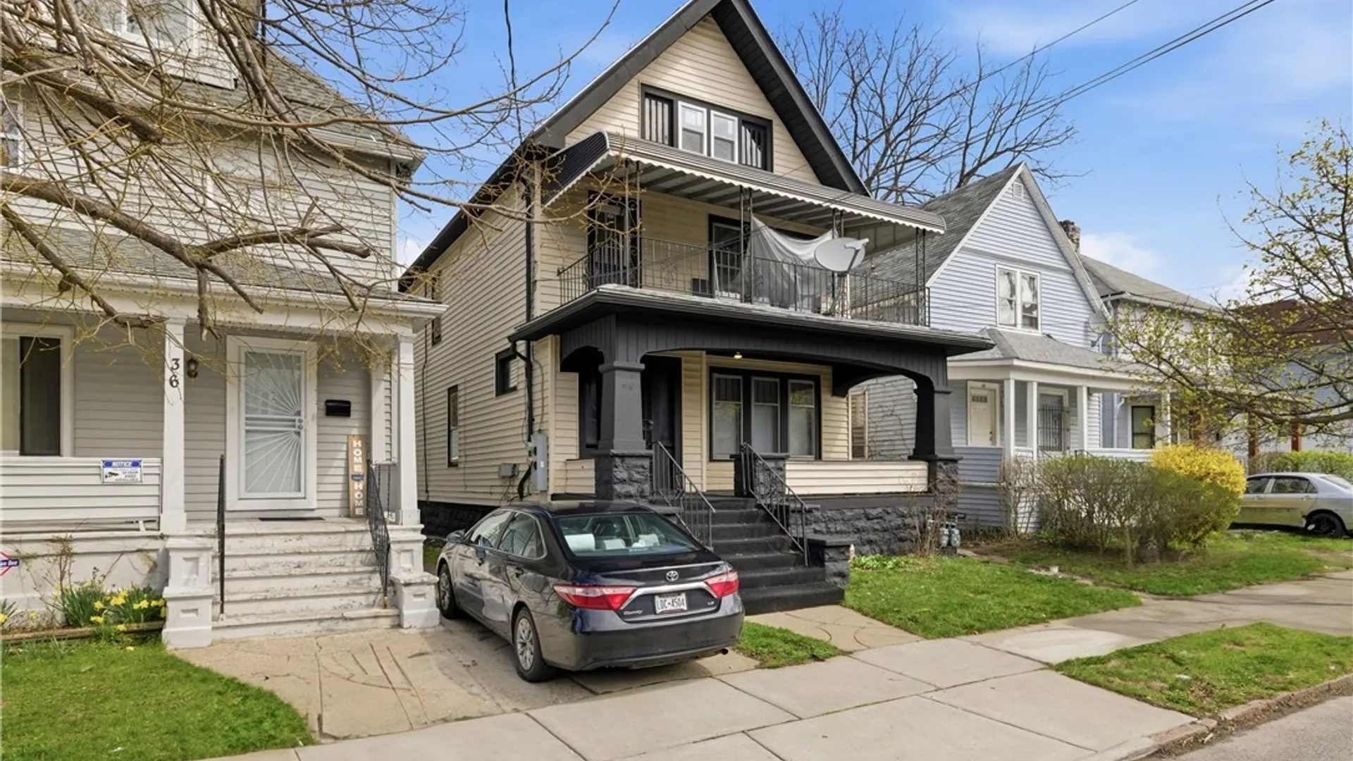Property at 40 Wakefield Avenue, Buffalo, NY 14214 2