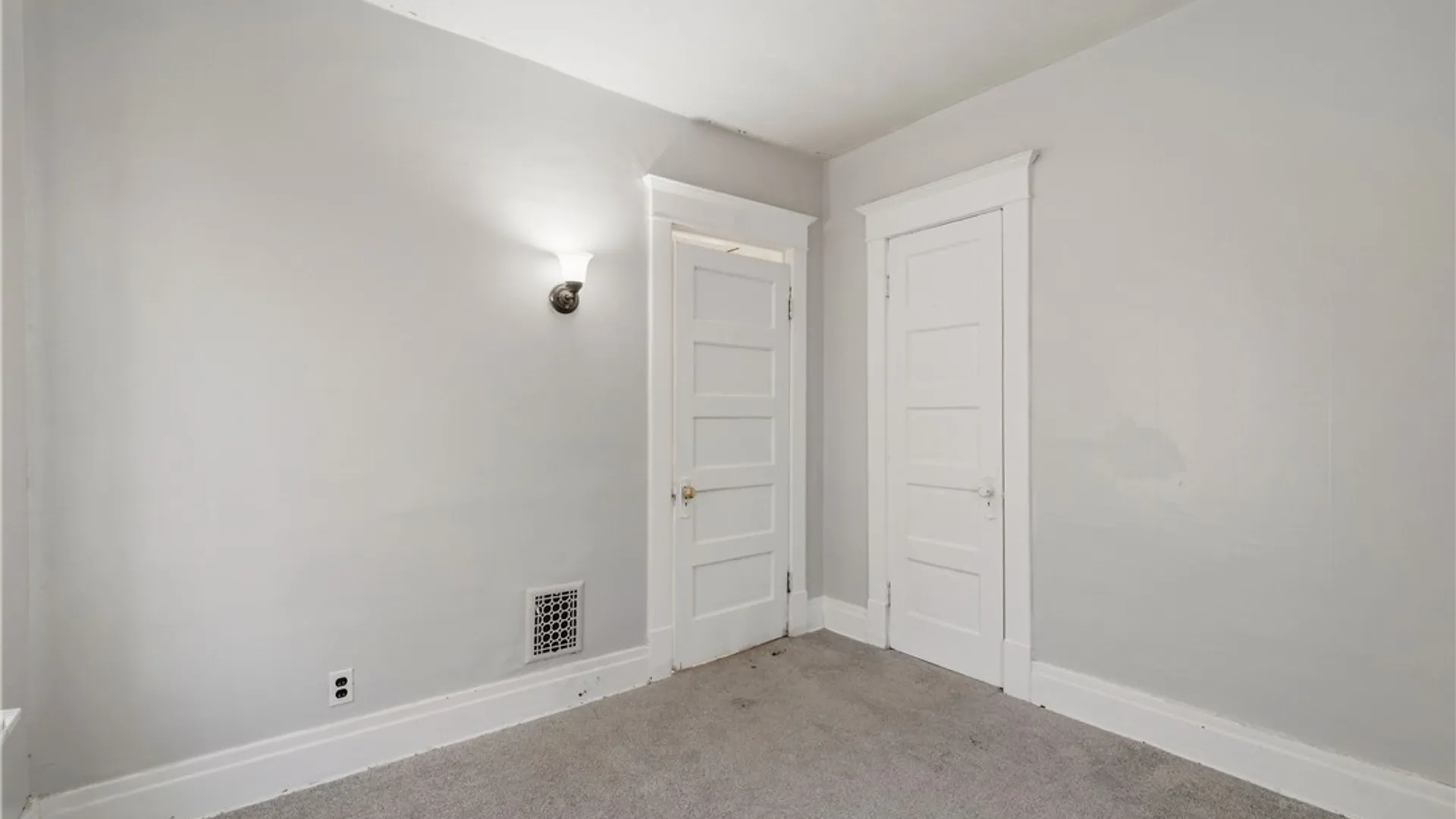 Property at 40 Wakefield Avenue, Buffalo, NY 14214 21