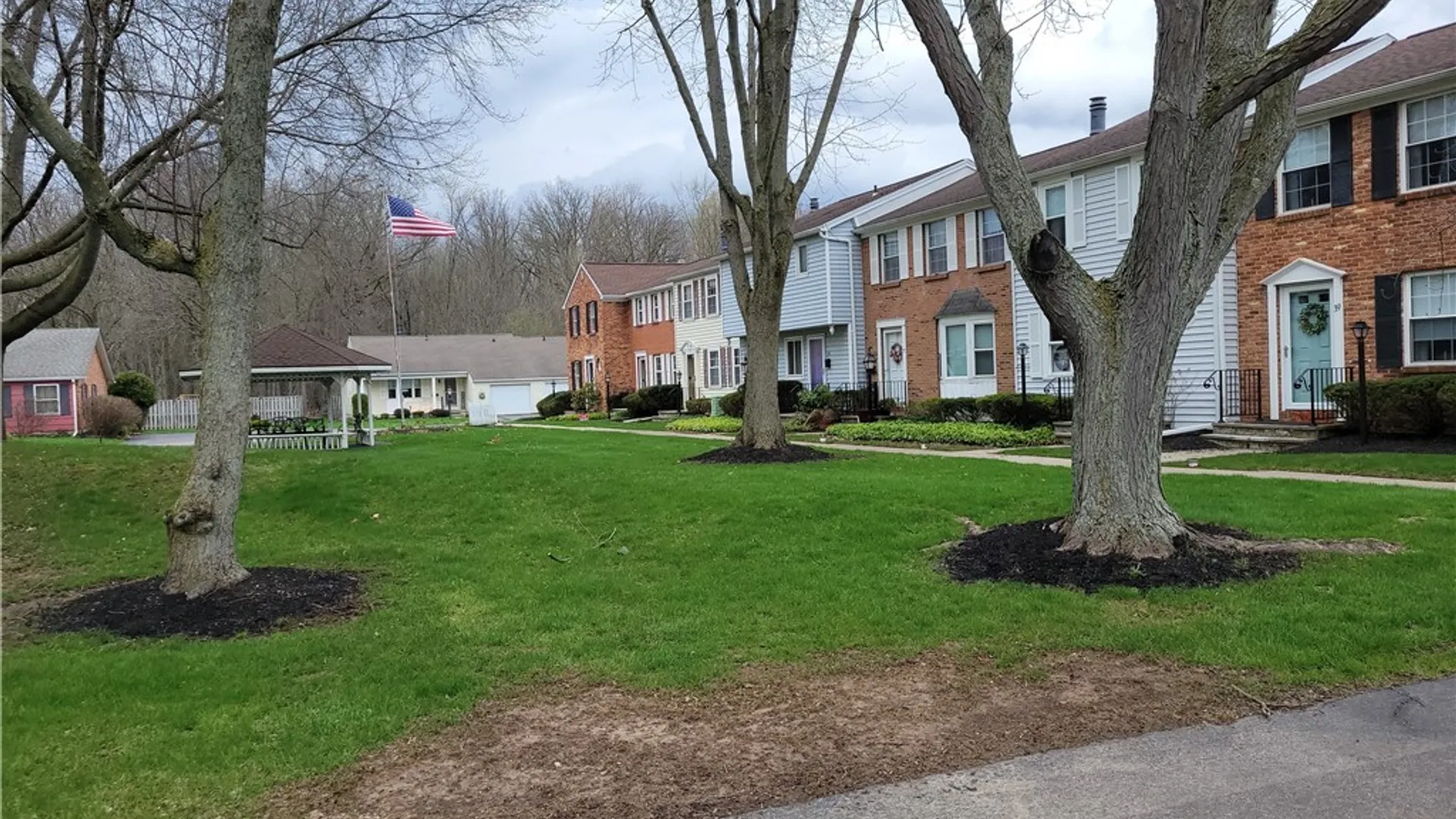 Property at 34 The Common, Lockport City, NY 14094 4