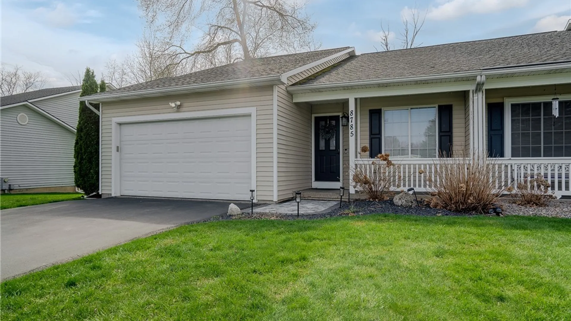 Property at 8785 New Country Drive, Cicero, NY 13039 2