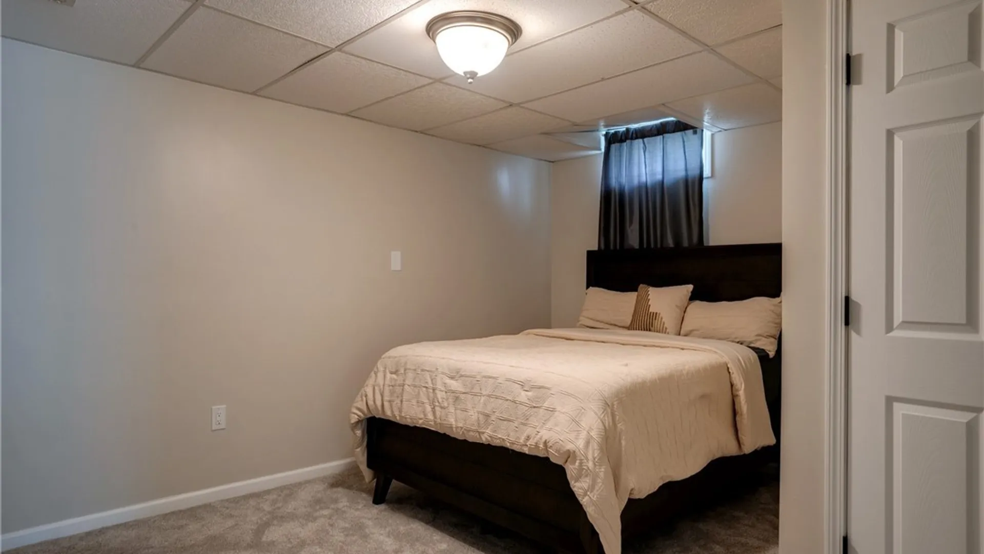 Property at 8785 New Country Drive, Cicero, NY 13039 29