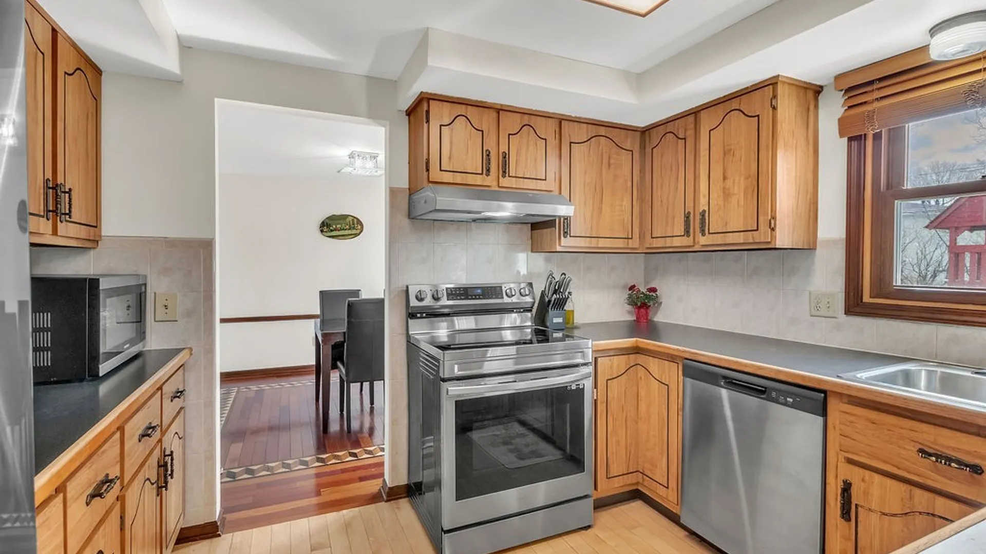 Property at 223 Klein Road, Amherst, NY 14221 28