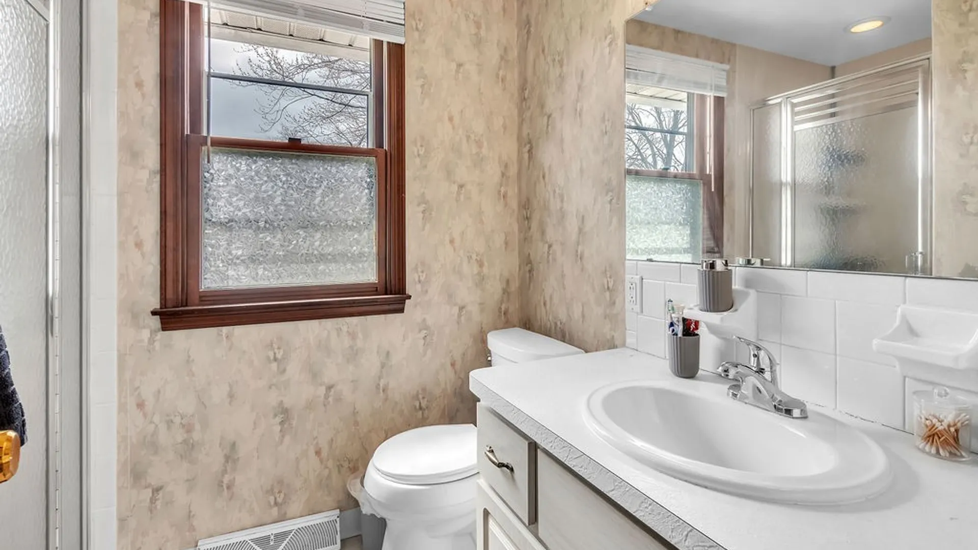 Property at 223 Klein Road, Amherst, NY 14221 38