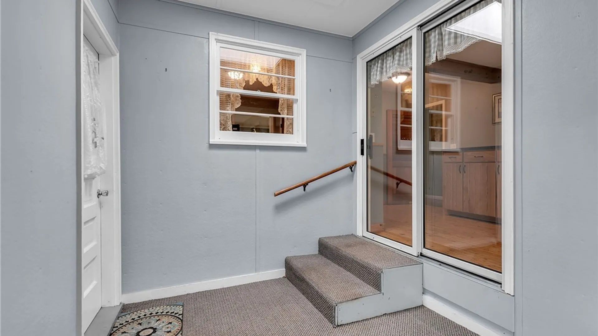 Property at 1049 Lawrence Avenue, Aurora, NY 14052 19
