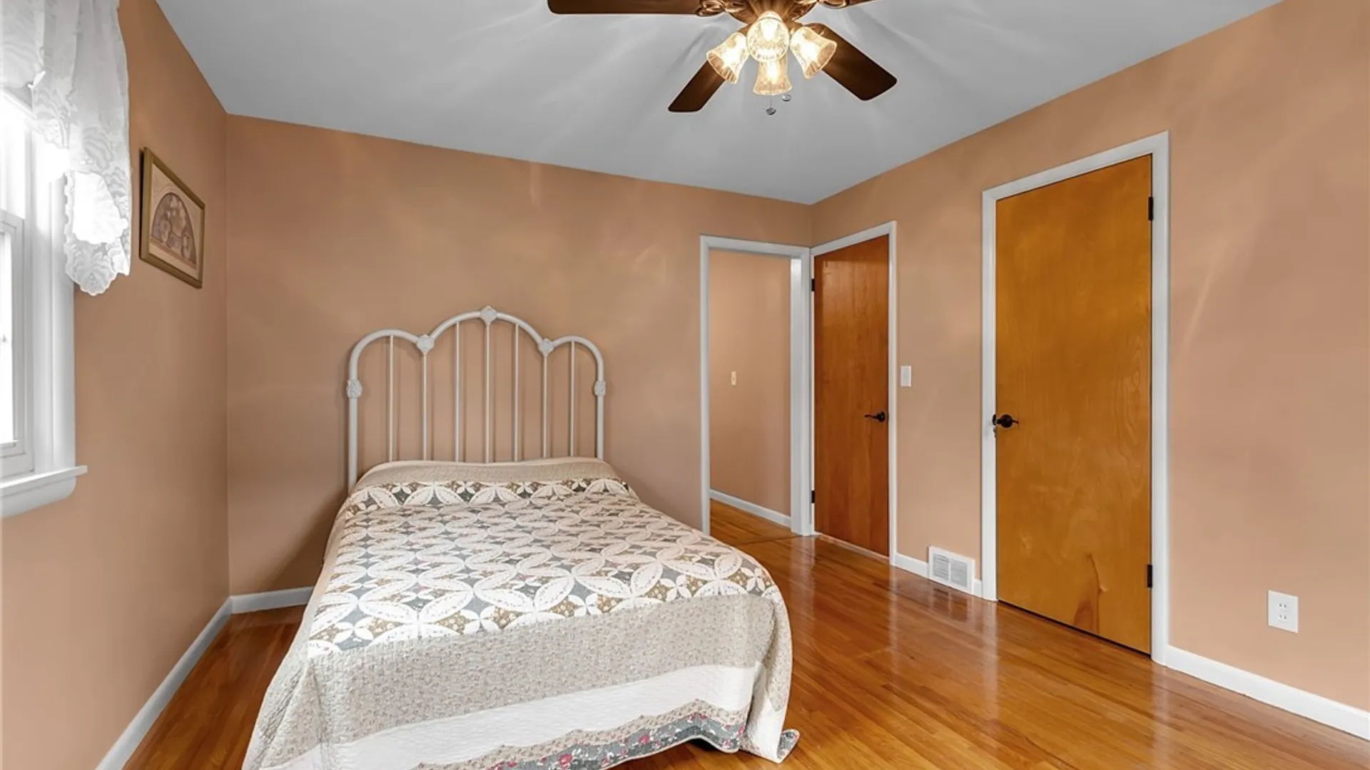 Property at 1049 Lawrence Avenue, Aurora, NY 14052 34