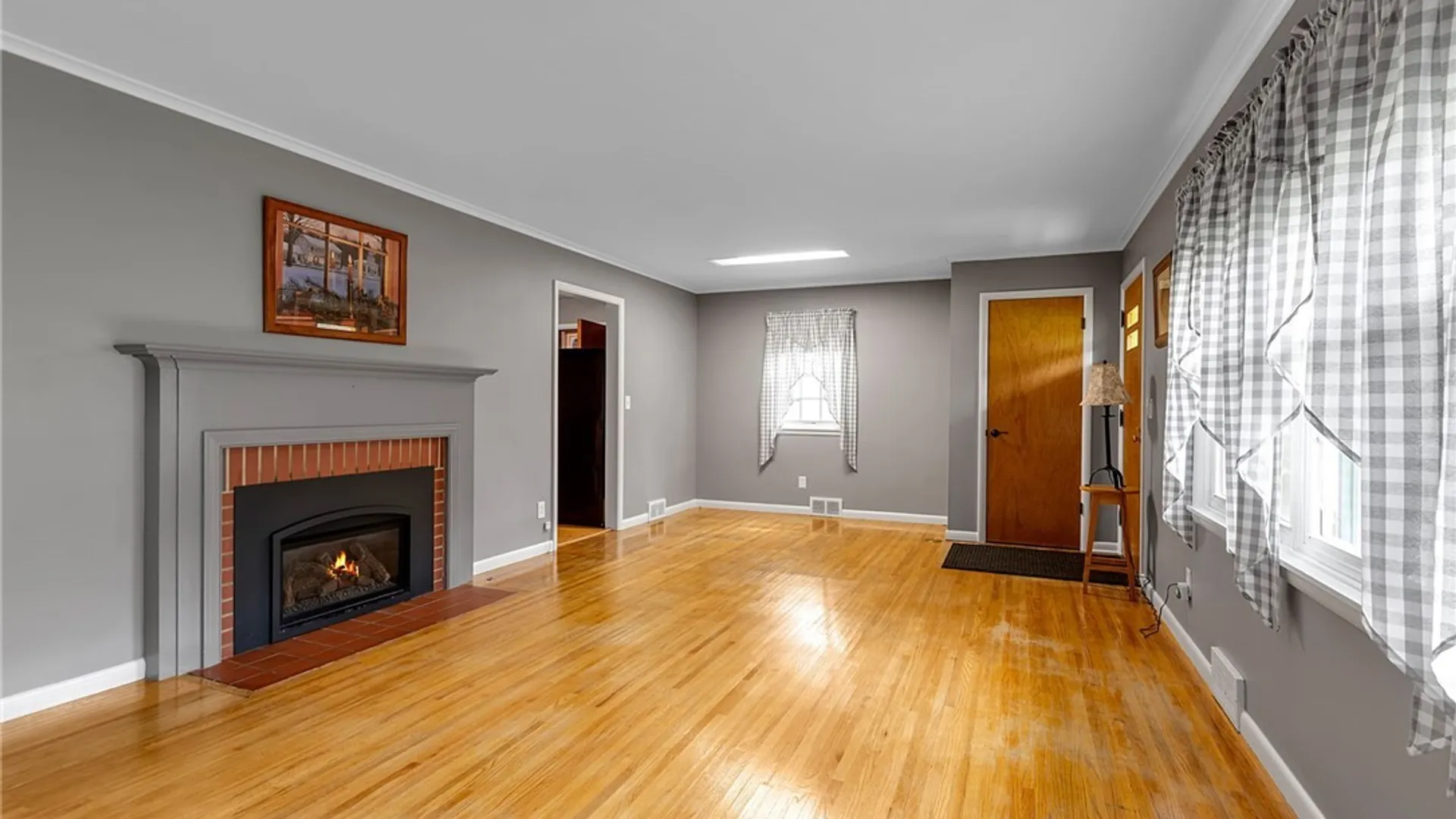 Property at 1049 Lawrence Avenue, Aurora, NY 14052 35