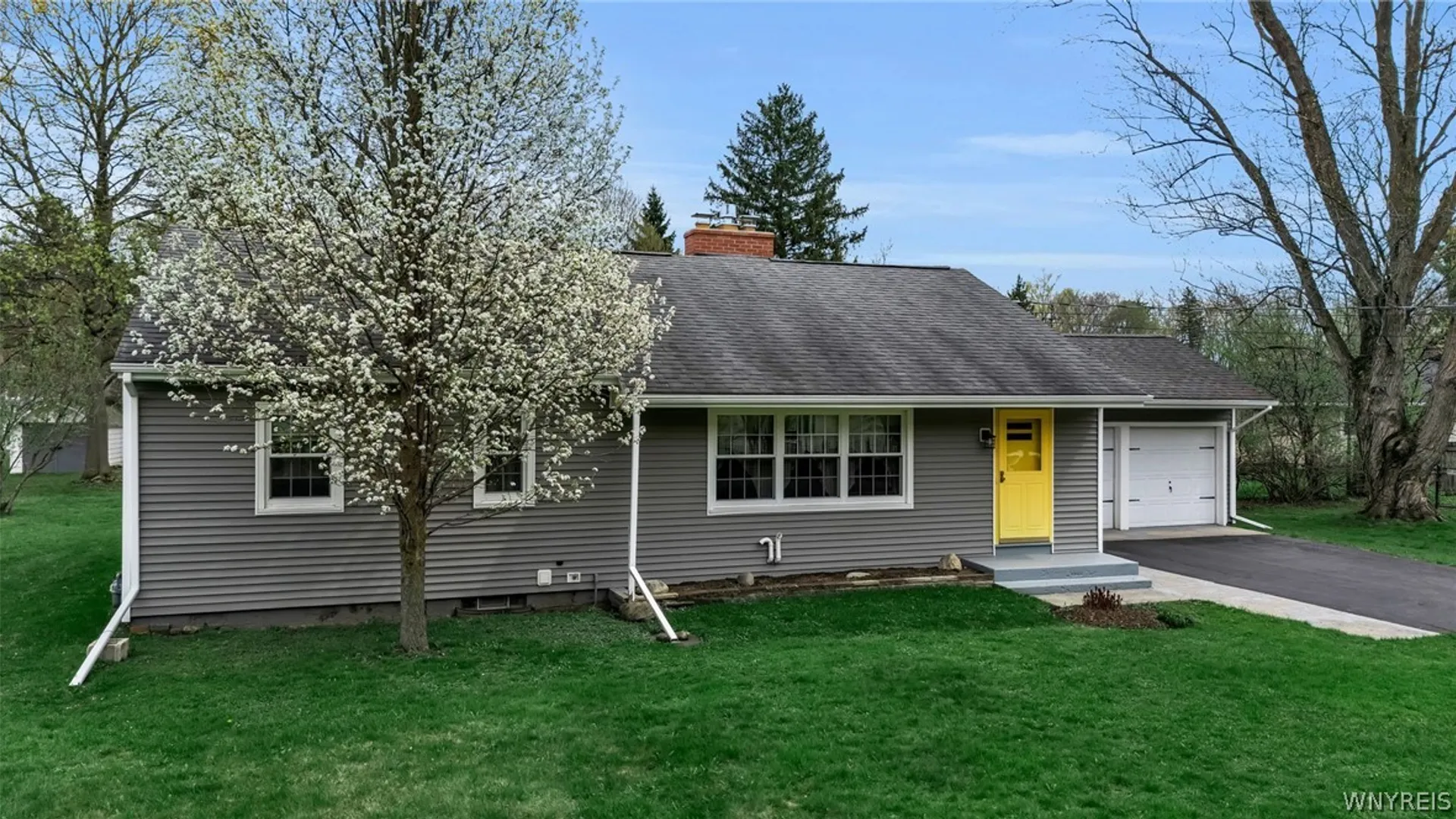 Property at 1049 Lawrence Avenue, Aurora, NY 14052 50
