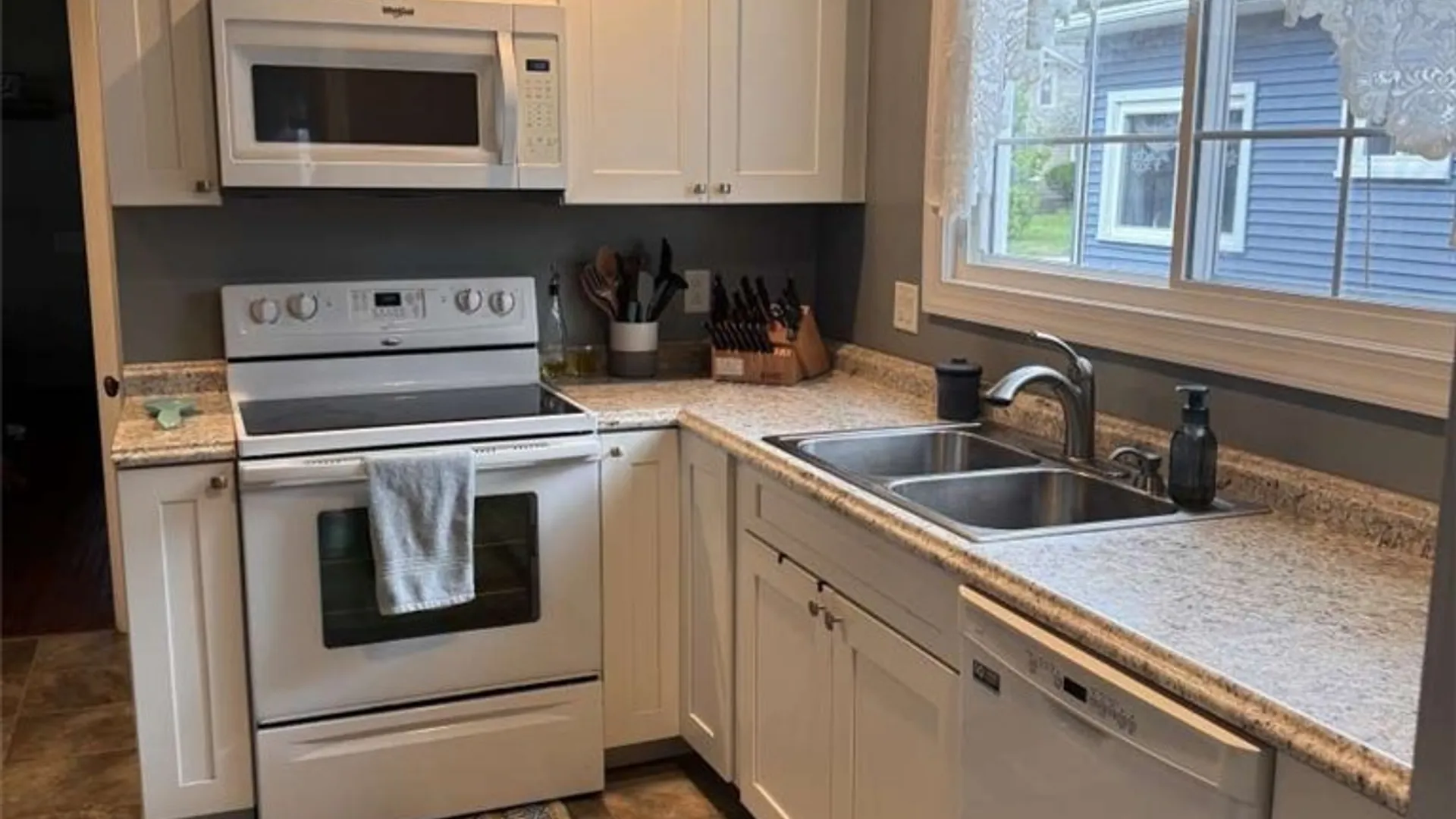Property at 505 Roe Avenue, Elmira City, NY 14901 6