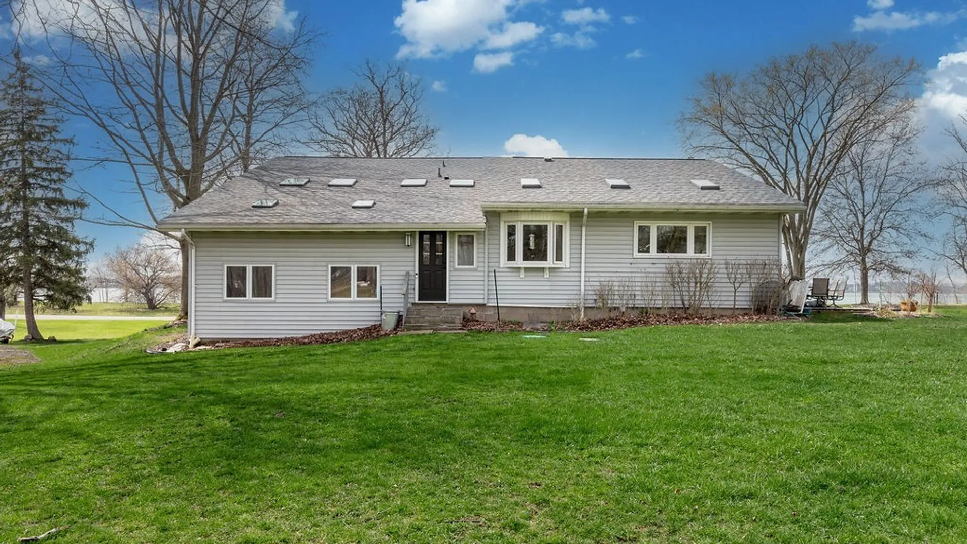 Property at 1255 West River Road, Grand Island, NY 14072 6